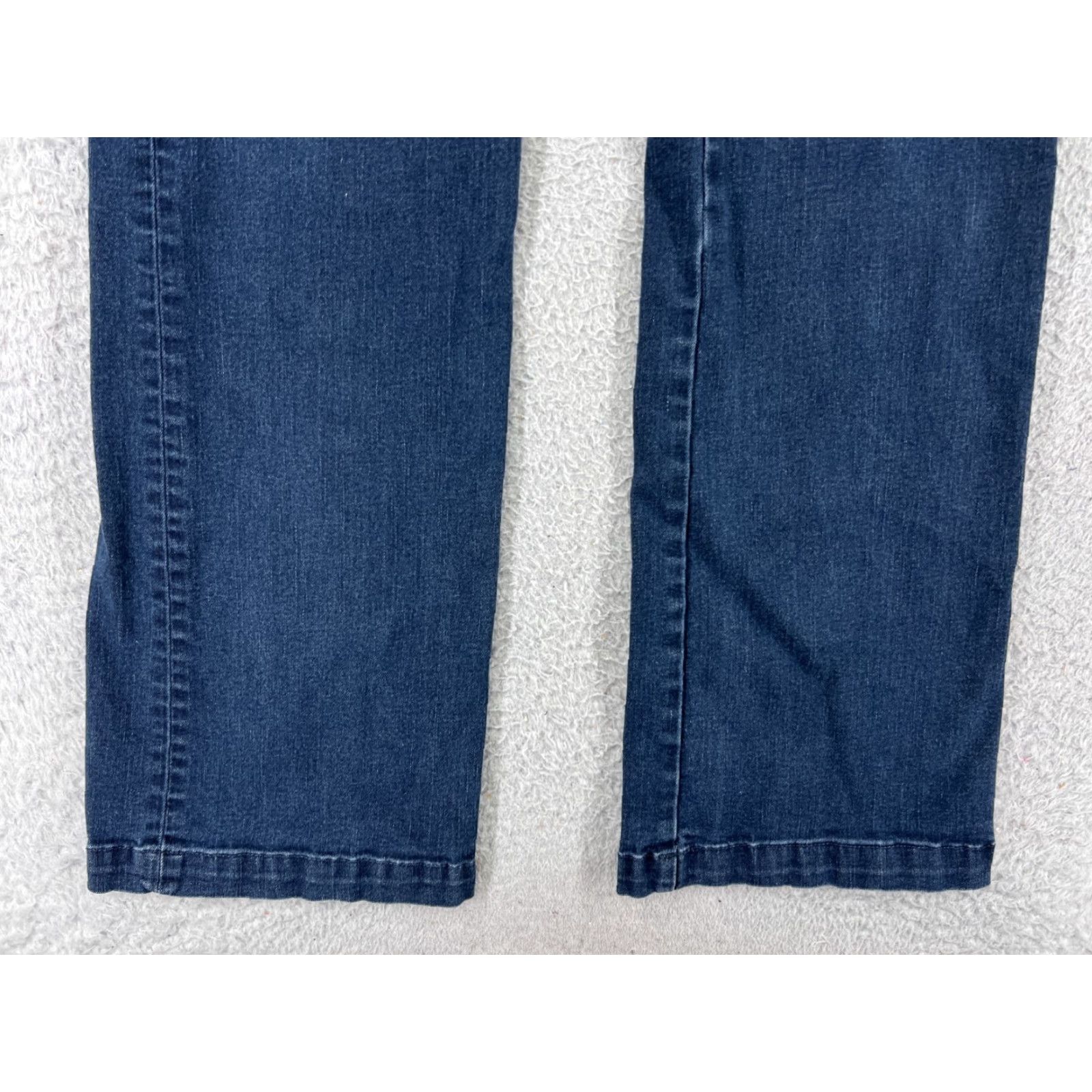 Vintage Pants Womens Jeans Blue Denim Stretch Low Rise 27x31 28 5-Pocket Design Flared Cotton Blend Regular 31 Inseam Size 28" / US 6 / IT 42 - 5 Thumbnail