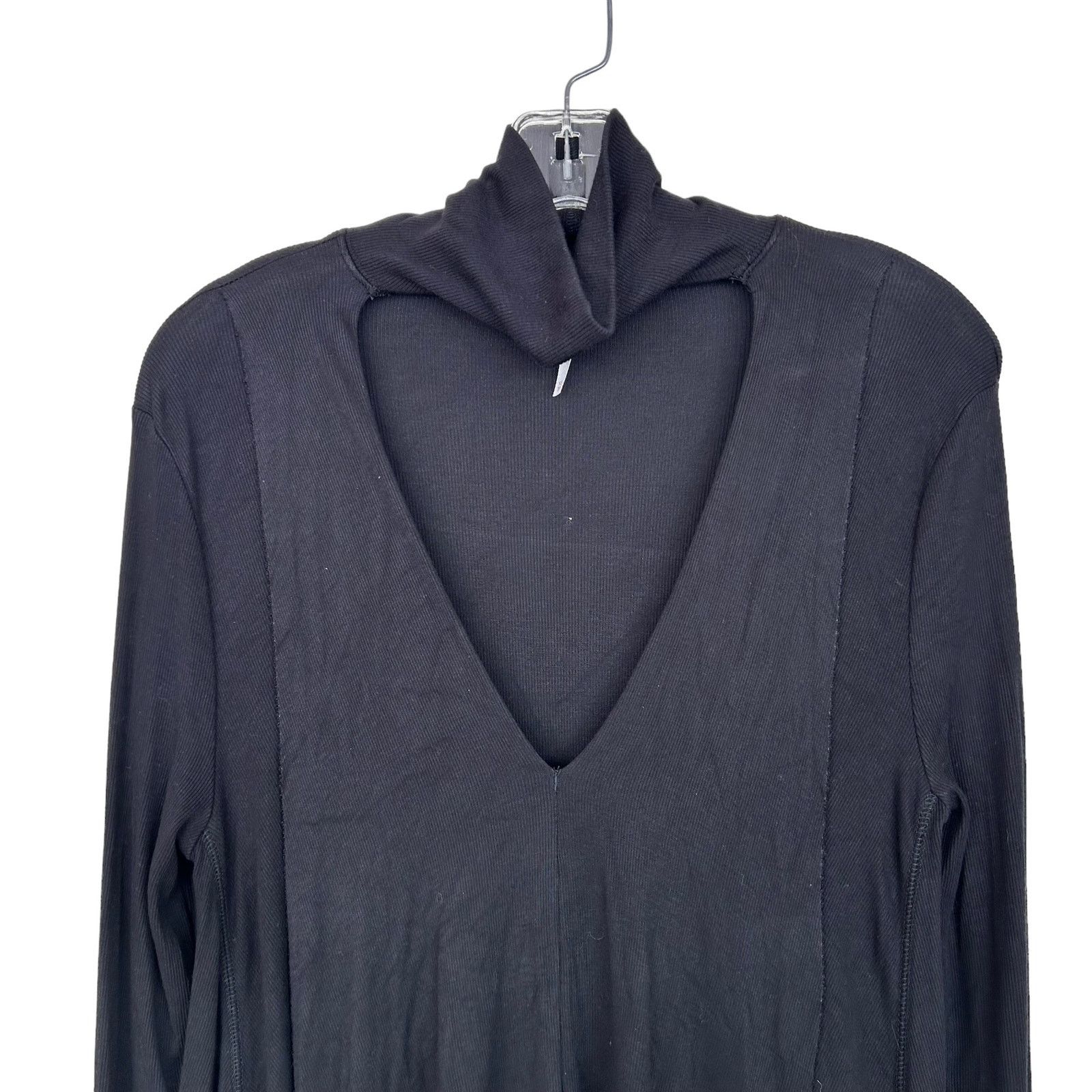 Free People Free People Black Uptown Choker Turtleneck Tunic Sz XS Size XS / US 0-2 / IT 36-38 - 2 Thumbnail