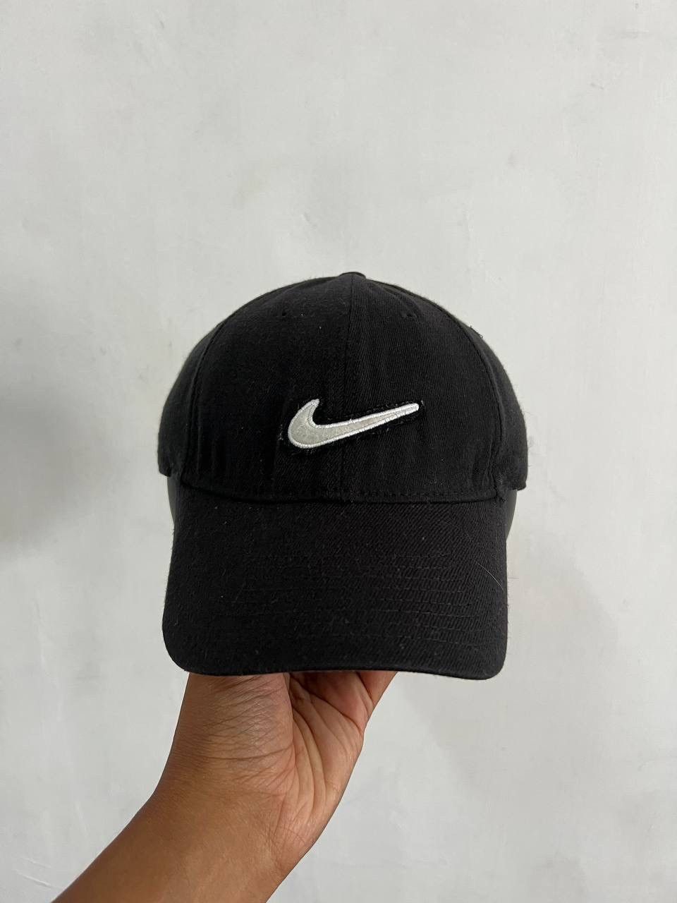 Nike Nike Swoosh Fitted Hat Size ONE SIZE - 2 Thumbnail