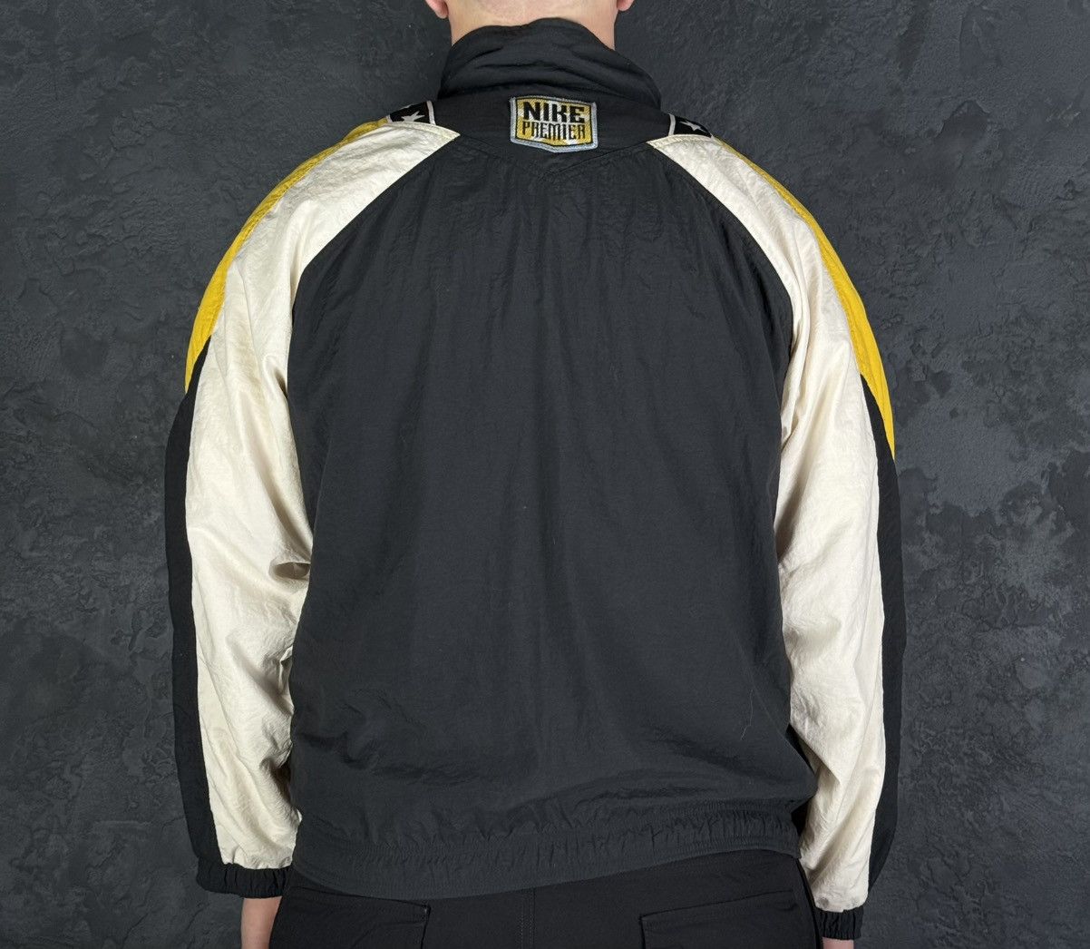 Vintage Nike Premier Vintage y2k Big Logo Swoosh Light Track Jacket Size US M / EU 48-50 / 2 - 3 Thumbnail