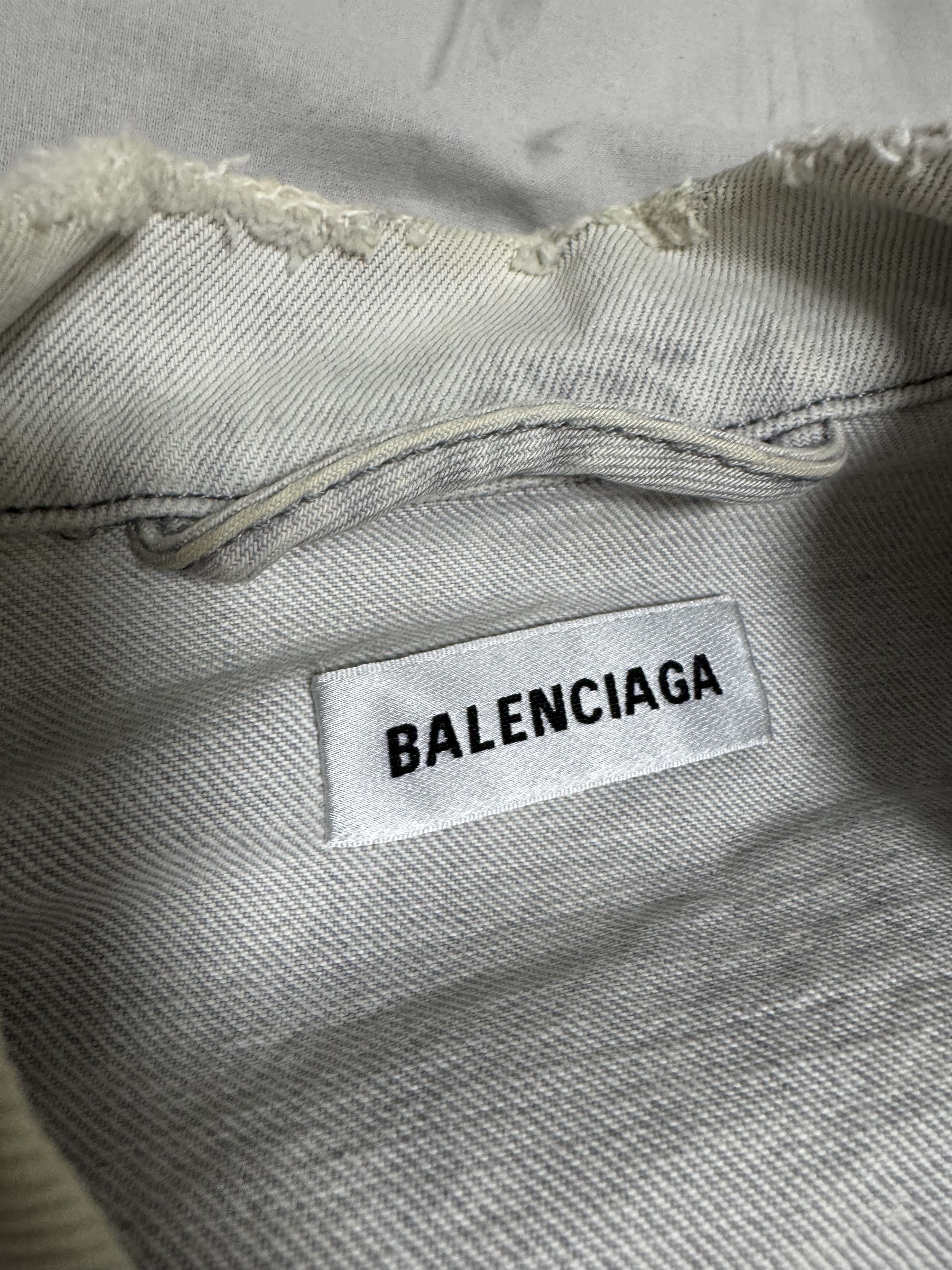 Balenciaga Balenciaga Front Logo Denim Jacket Size US M / EU 48-50 / 2 - 2 Thumbnail