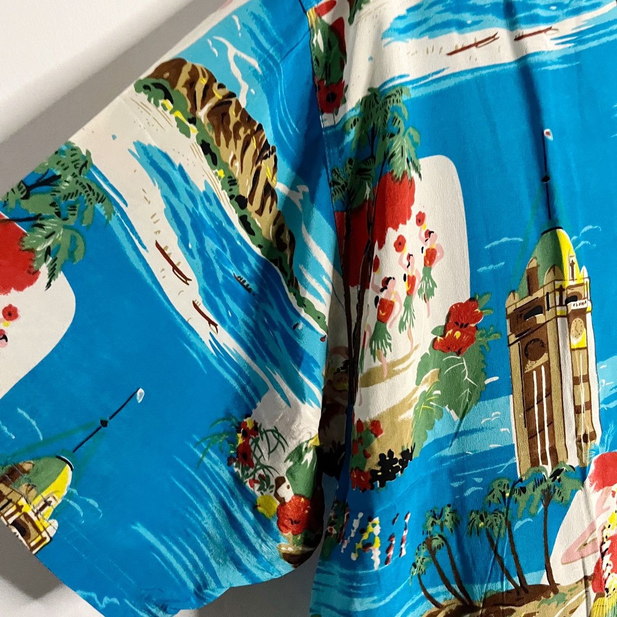 Mambo × Sun Surf Avanti Rayon Aloha Shirt - Blue Island Scene with Hula Girl Size US XL / EU 56 / 4 - 6 Thumbnail