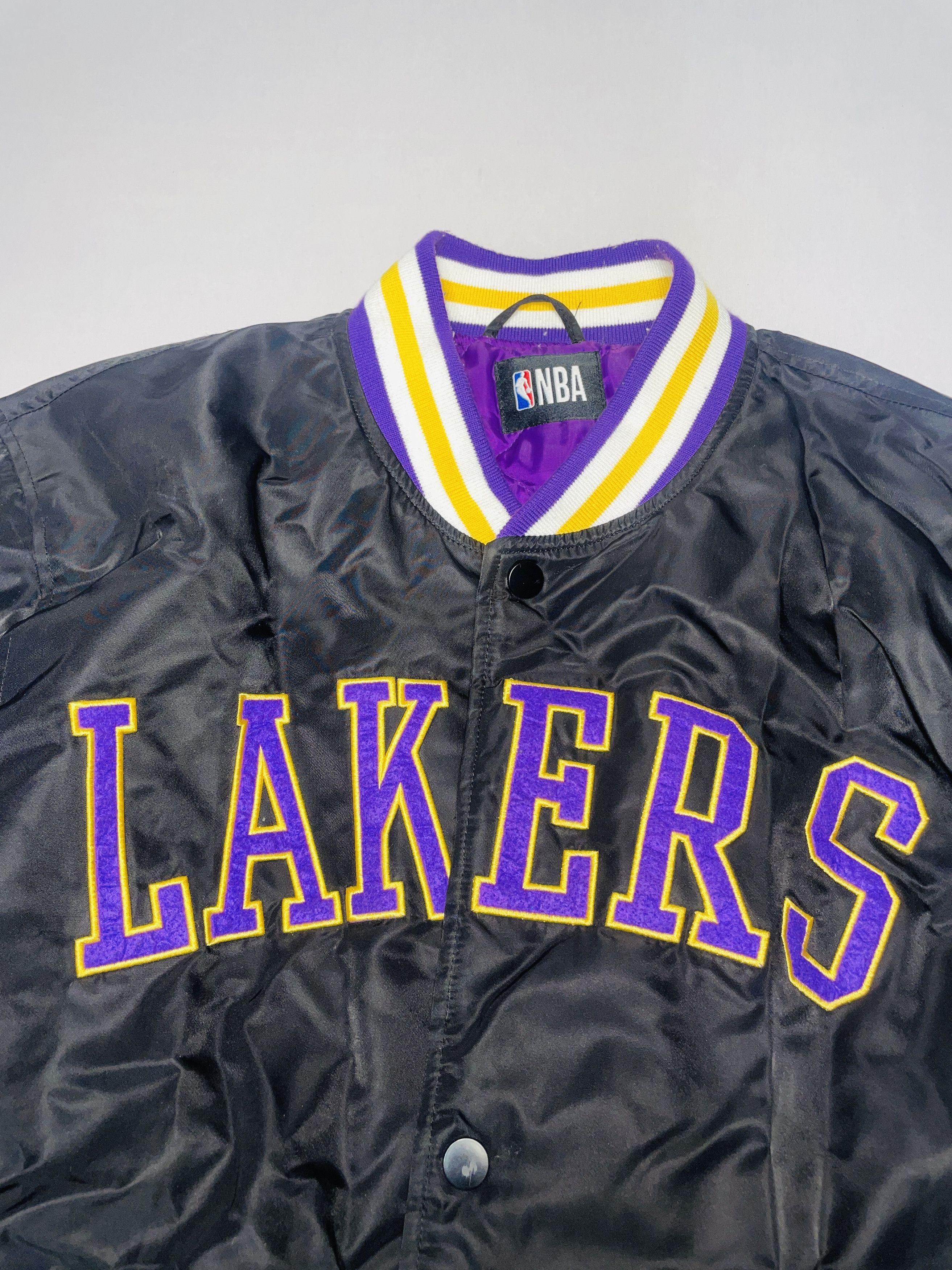Primark 🏀 29,90€ – NBA Los Angeles Lakers Bomberjacke Gr.L– Primark Size US L / EU 52-54 / 3 - 2 Thumbnail