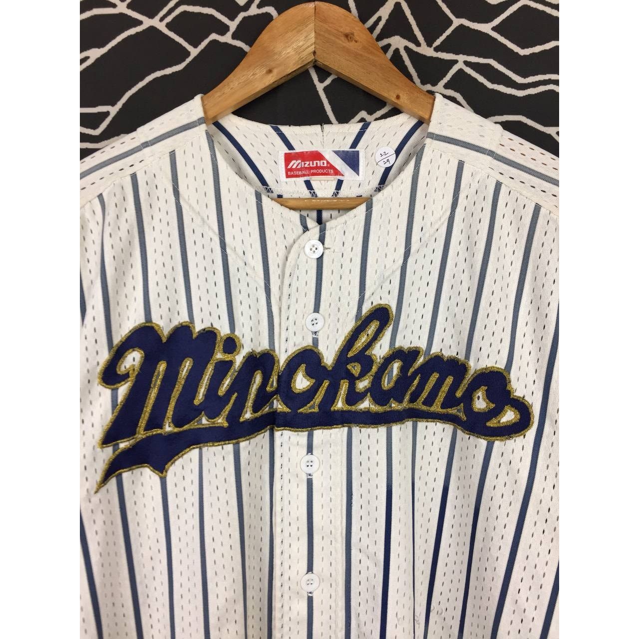Mizuno Vtg Mizuno Minokamo Pinstripe Mesh Baseball Jersey Size US L / EU 52-54 / 3 - 3 Thumbnail