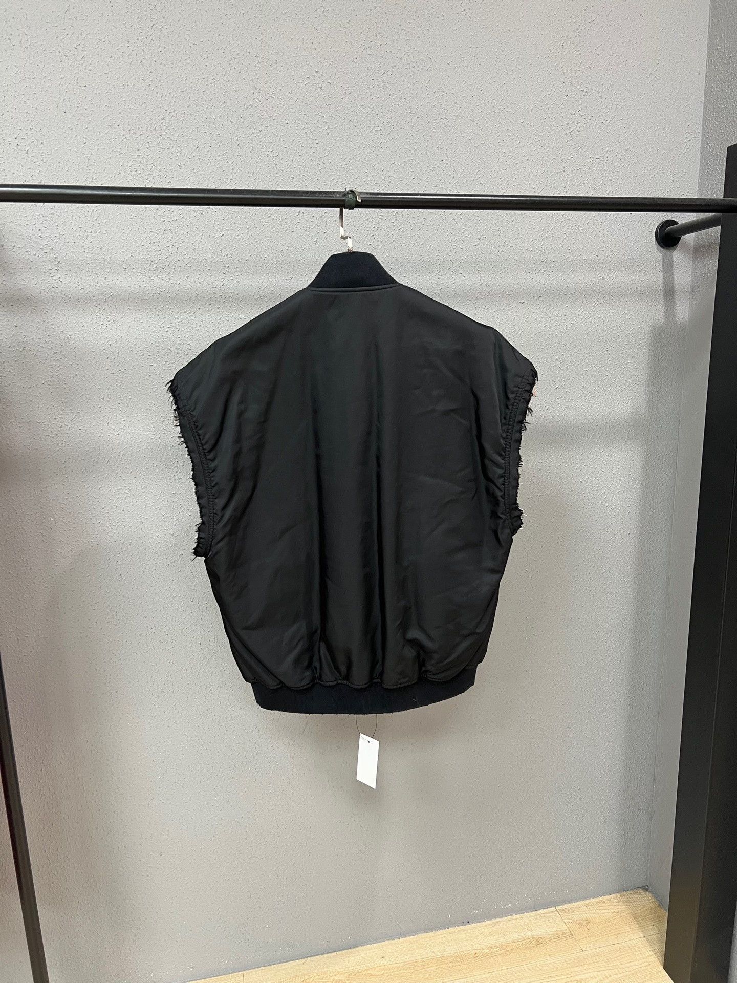 Balenciaga Balenciaga Black Vest with Orange Lining Size US S / EU 44-46 / 1 - 2 Thumbnail