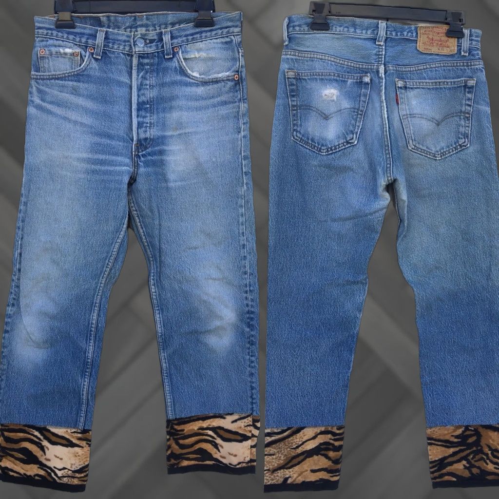 Levi's VINTAGE Levi's 501 Jeans Animal Print End Of Legs 30 Waist Made In USA 100% Cotton Blue Mens Jeans 90s 2000s Size 24" / US 00 / IT 34 - 1 Thumbnail