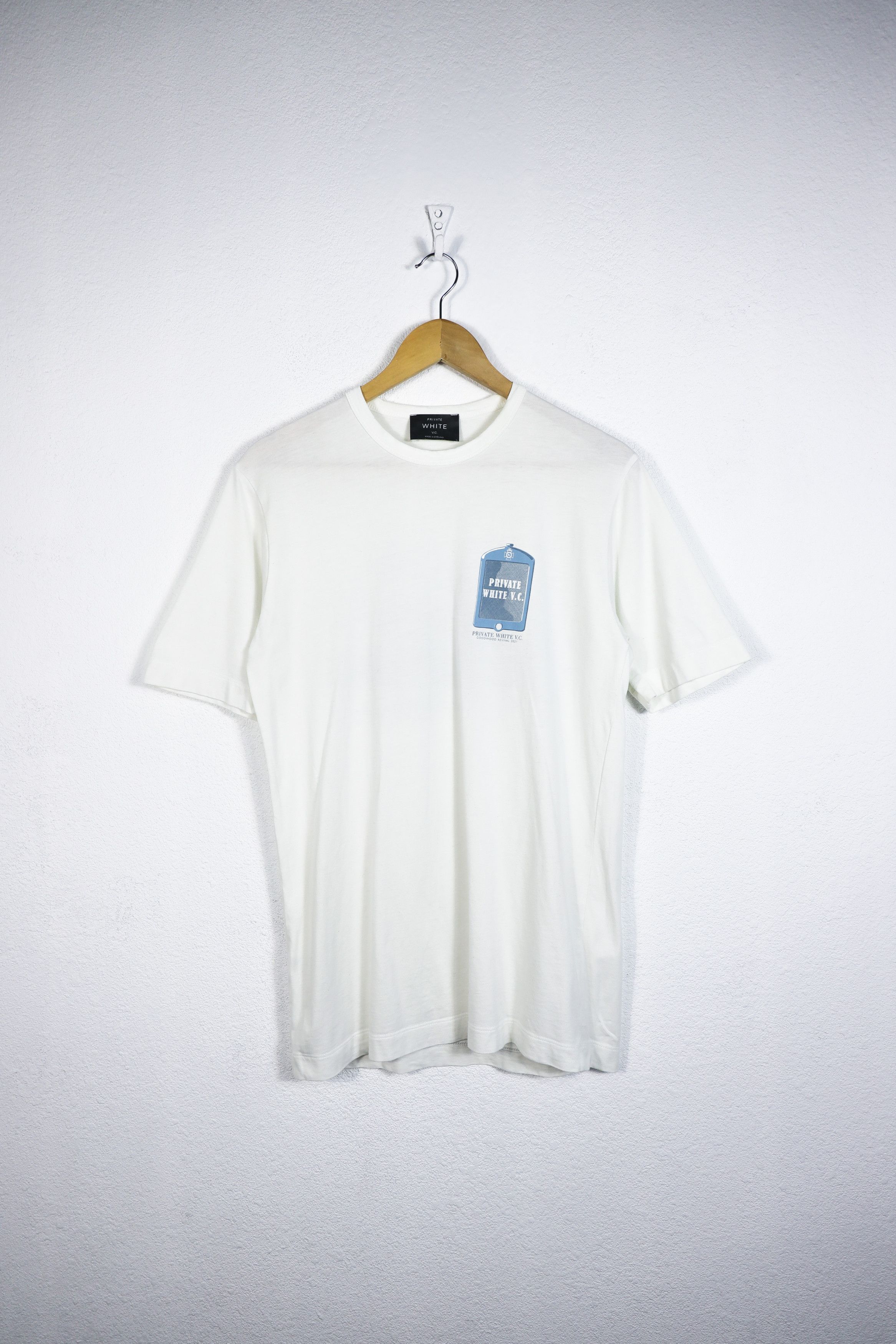 Private White V.C. Private White V.C. Goodwood Revival 2021 Print Tee T-shirt Size US L / EU 52-54 / 3 - 1 Thumbnail