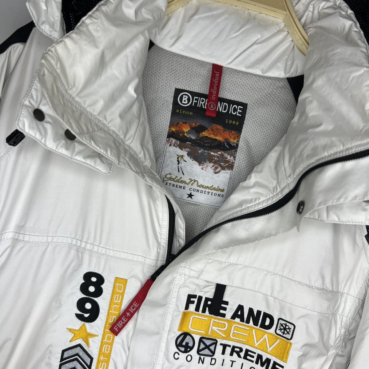 Bogner Bogner Gorpcore Style Ski Winter Jacket White Size US L / EU 52-54 / 3 - 5 Thumbnail