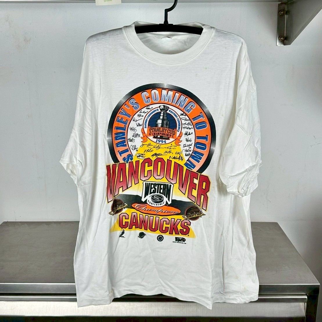 Vintage 1994 Vancouver Canucks Stanley Cup Champions NHL T-Shirt Size US XXL / EU 58 / 5 - 1 Thumbnail