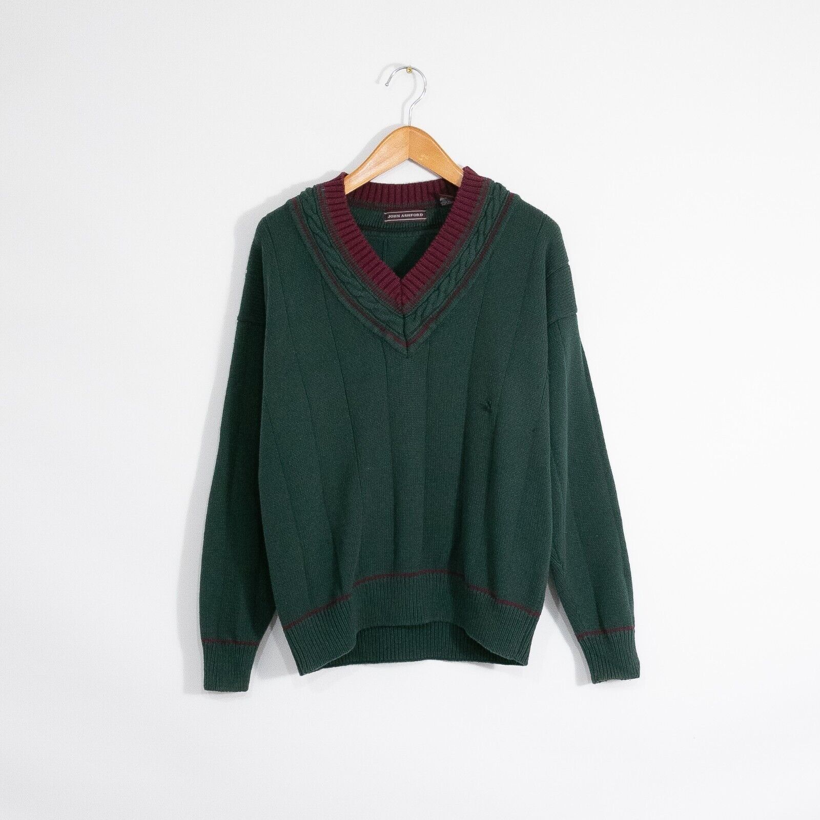 Vintage Vintage John Ashford Tennis Knit Sweater Mens XL Cable Knit Size US XL / EU 56 / 4 - 1 Thumbnail