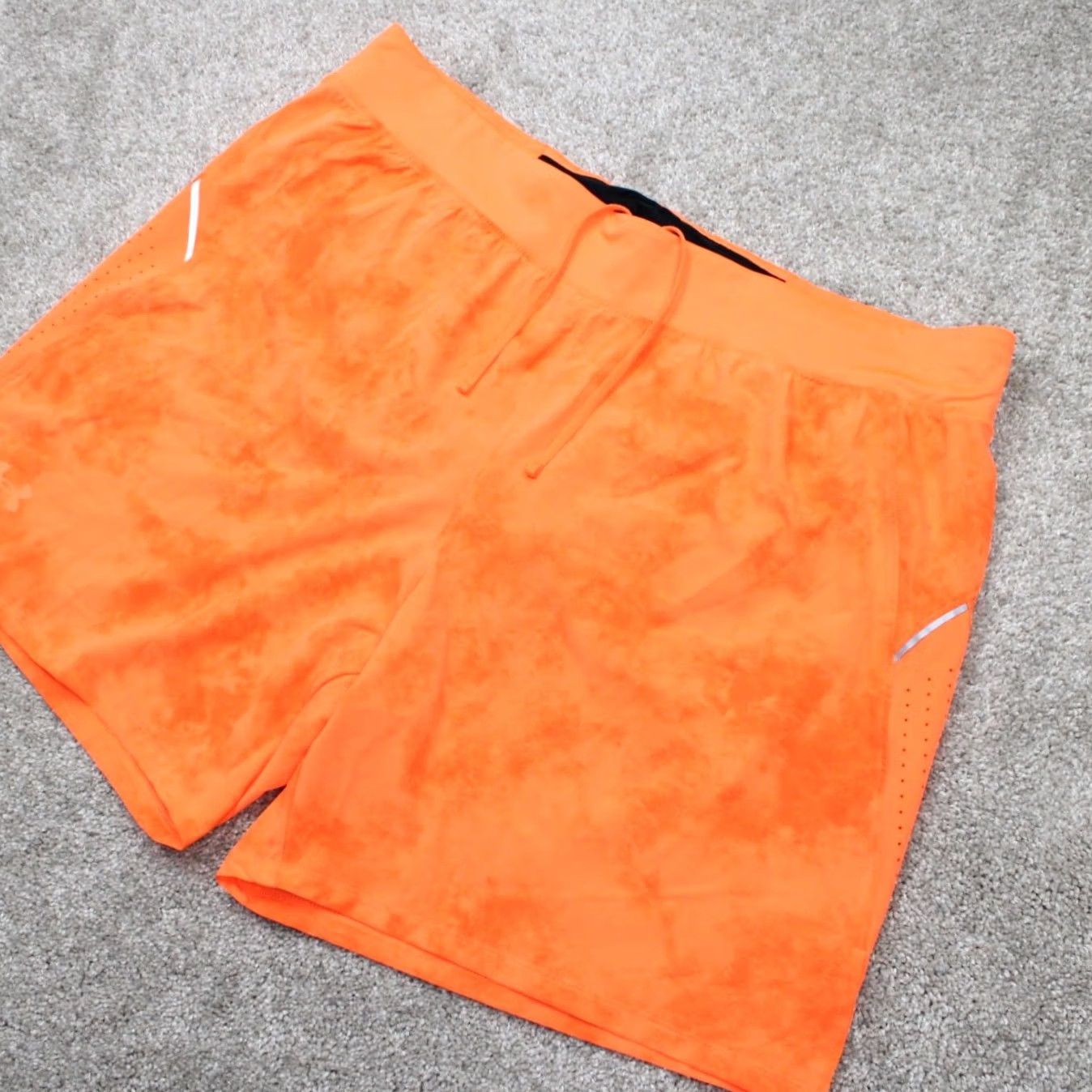 Under Armour Under Armour Speedpocket Launch Shorts Mens 2XL XXL Orange Lined 7" Inseam Athletic Pockets Drawstring Regular Waist Size US 39 - 3 Thumbnail