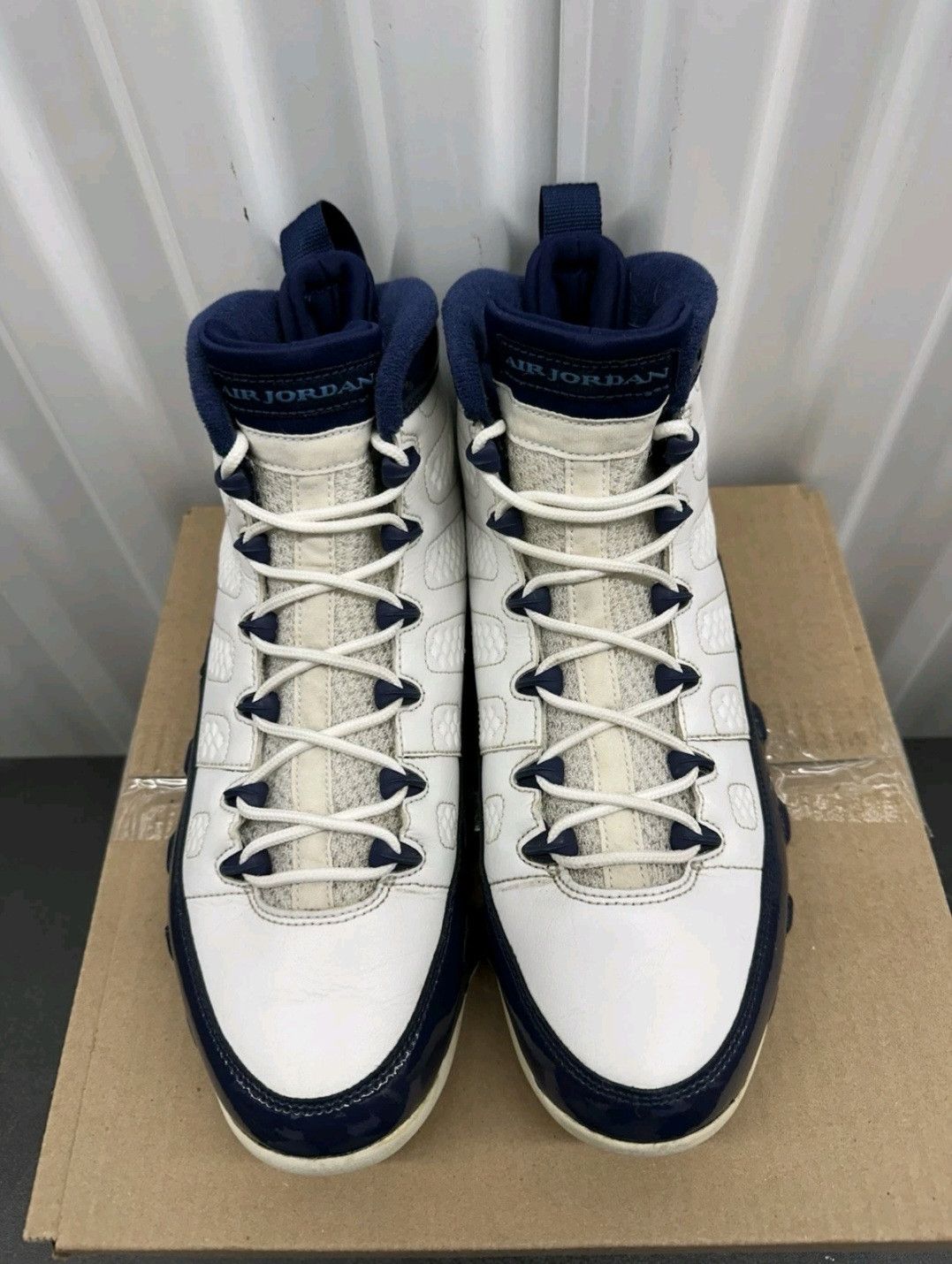 Jordan Brand Nike Air Jordan Retro 9 UNC 302370145 Size 9 Men Size US 9 / EU 42 - 2 Thumbnail