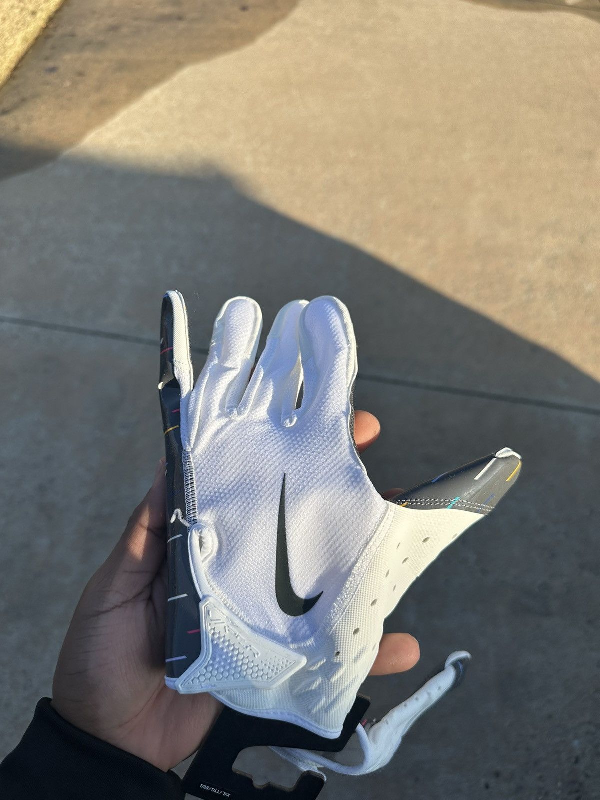 NFL × Nike Nike NFL Crucial Catch Vapor Jet Football Gloves Size ONE SIZE - 3 Thumbnail