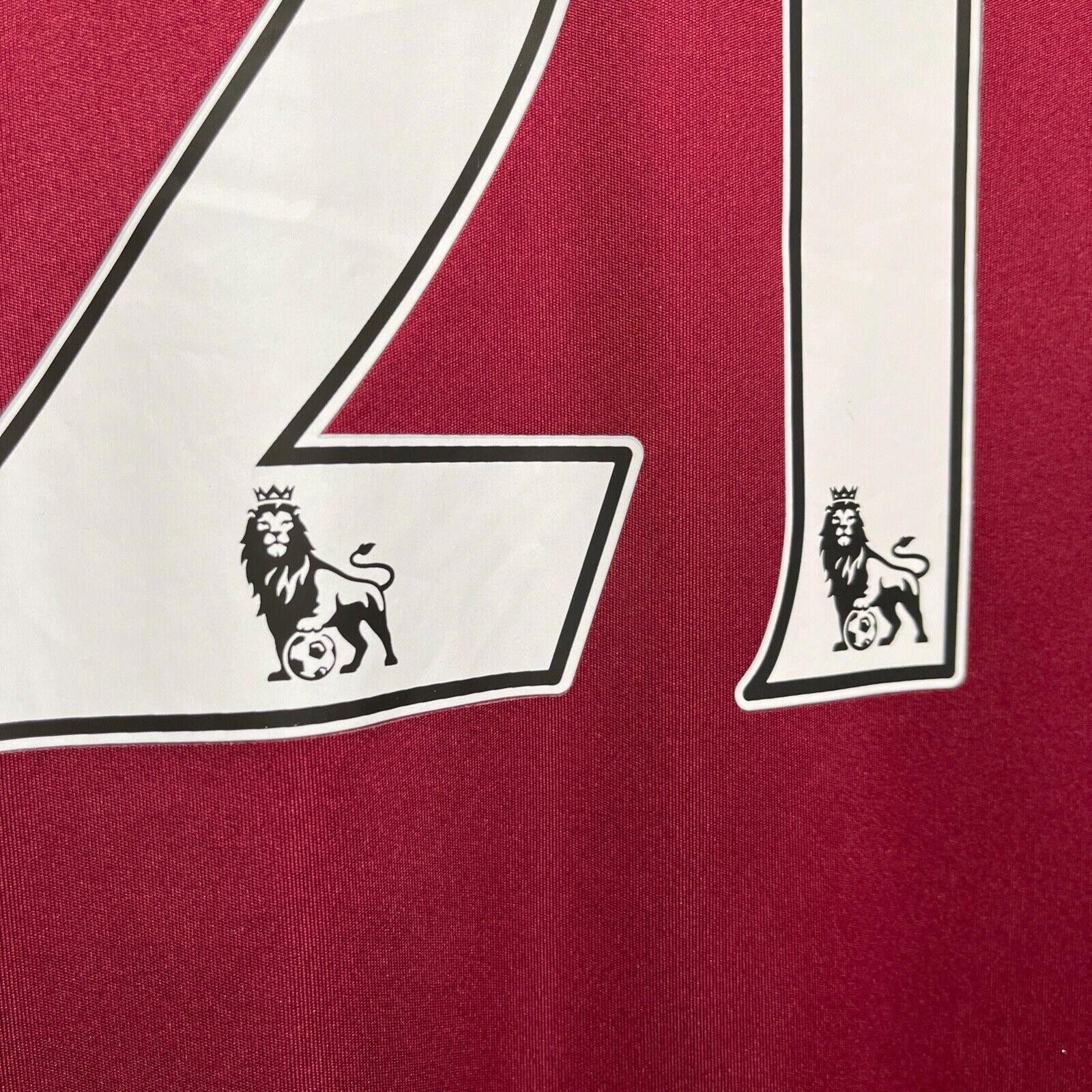 Macron Aston Villa FC 2012 Signed Clark #21 Home Macron Jersey M Size US M / EU 48-50 / 2 - 12 Thumbnail