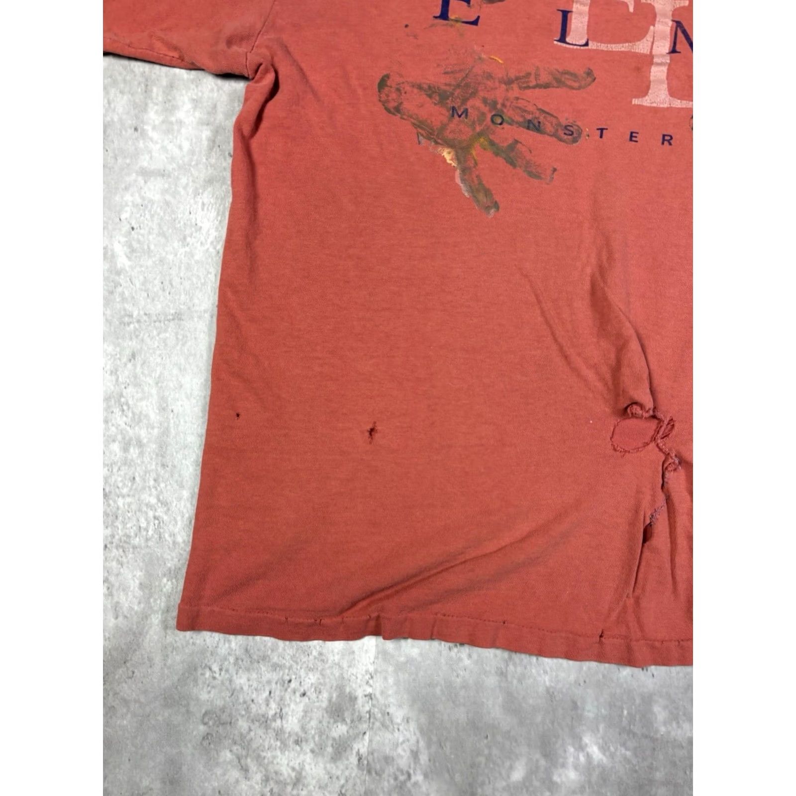Changes VINTAGE 90s Elmo Monsterwear Red T Shirt L Men Short Sleeve Crew Neck Graphic Print Cotton Knit Silence Size US L / EU 52-54 / 3 - 6 Thumbnail