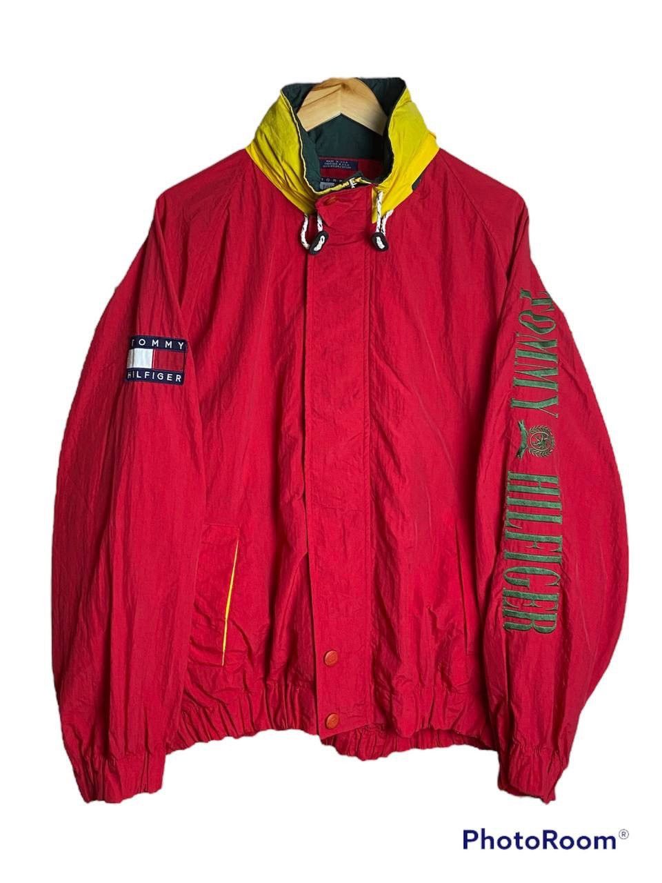 Mega Yacht × Tommy Hilfiger Tommy HilfigerYacht Spell Out Hooded Jacket (Pit 26.5) Size US L / EU 52-54 / 3 - 1 Thumbnail