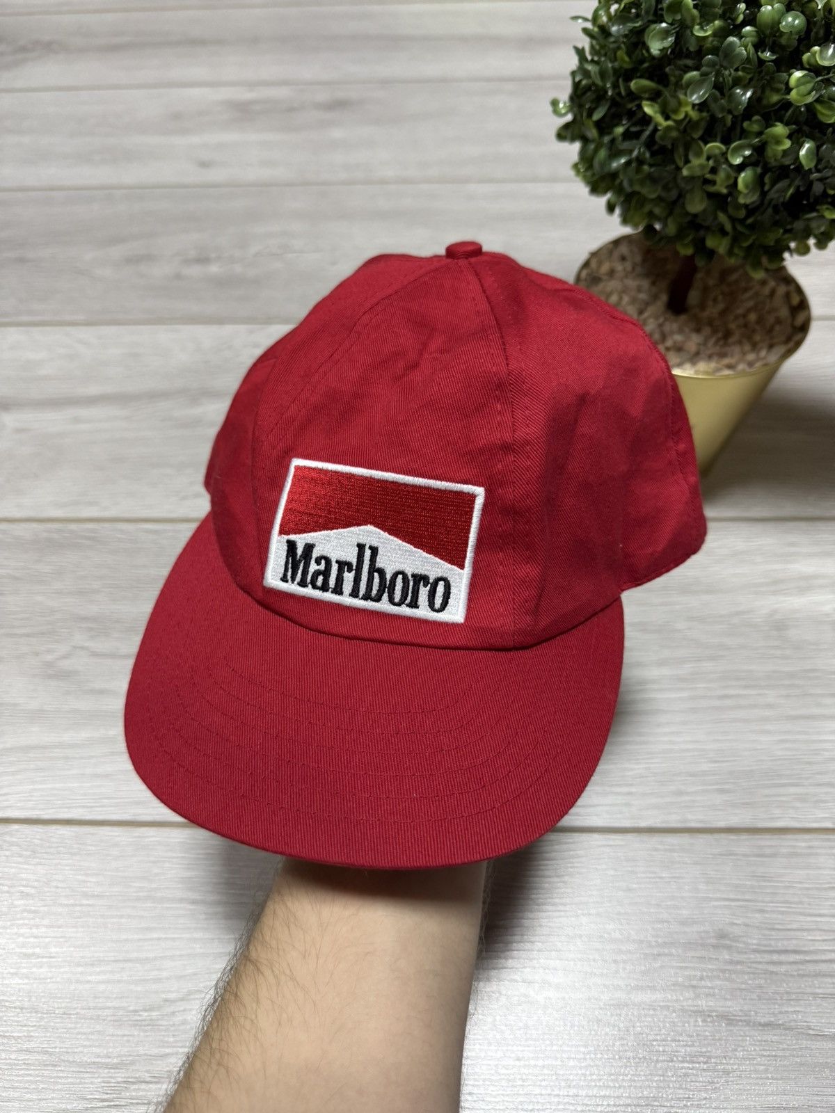 Marlboro vintage box logo cap hat red