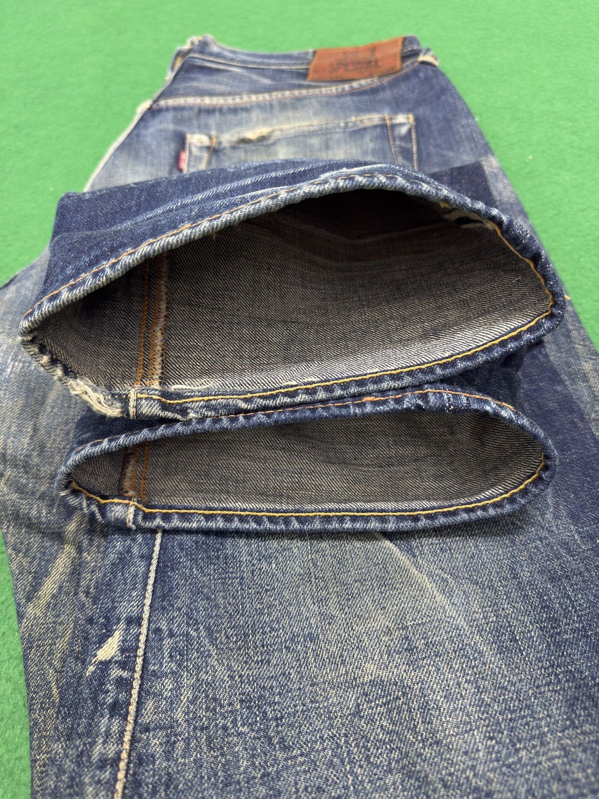 Evisu A29 Thrashed Evisu No 1 Special Distressed Mud Wash Size US 33 - 25 Thumbnail