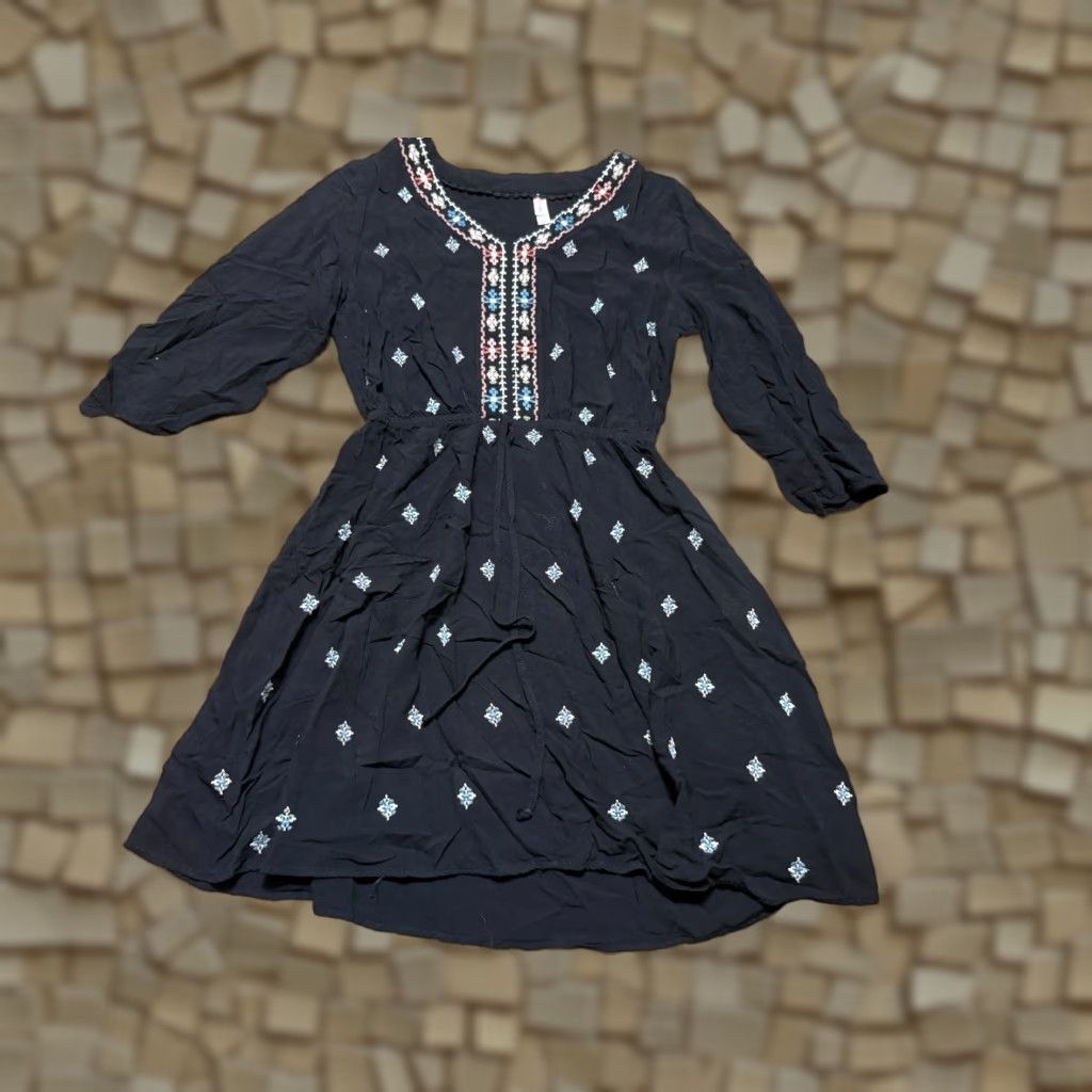 Vintage Xhilaration Dress Womens Size Small Black V-Neck Embroidered A-Line, Short, Casual, Regular, Polyester, Fall Spring Summer, Womens Size S / US 4 / IT 40 - 1 Thumbnail