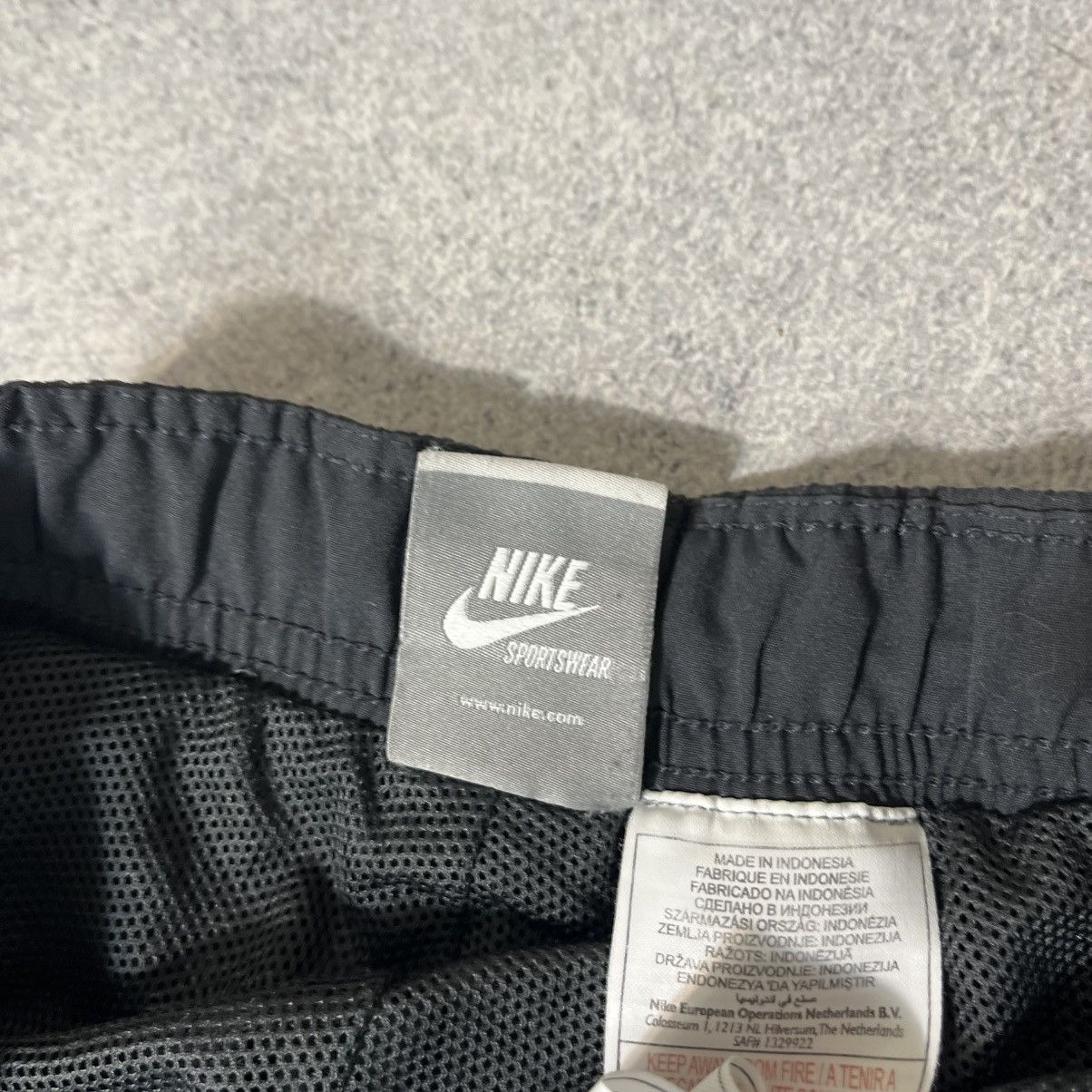 Nike 00s Vintage Nike Pants Nylon Rare Swoosh Drill Size US 40 / EU 56 - 6 Thumbnail