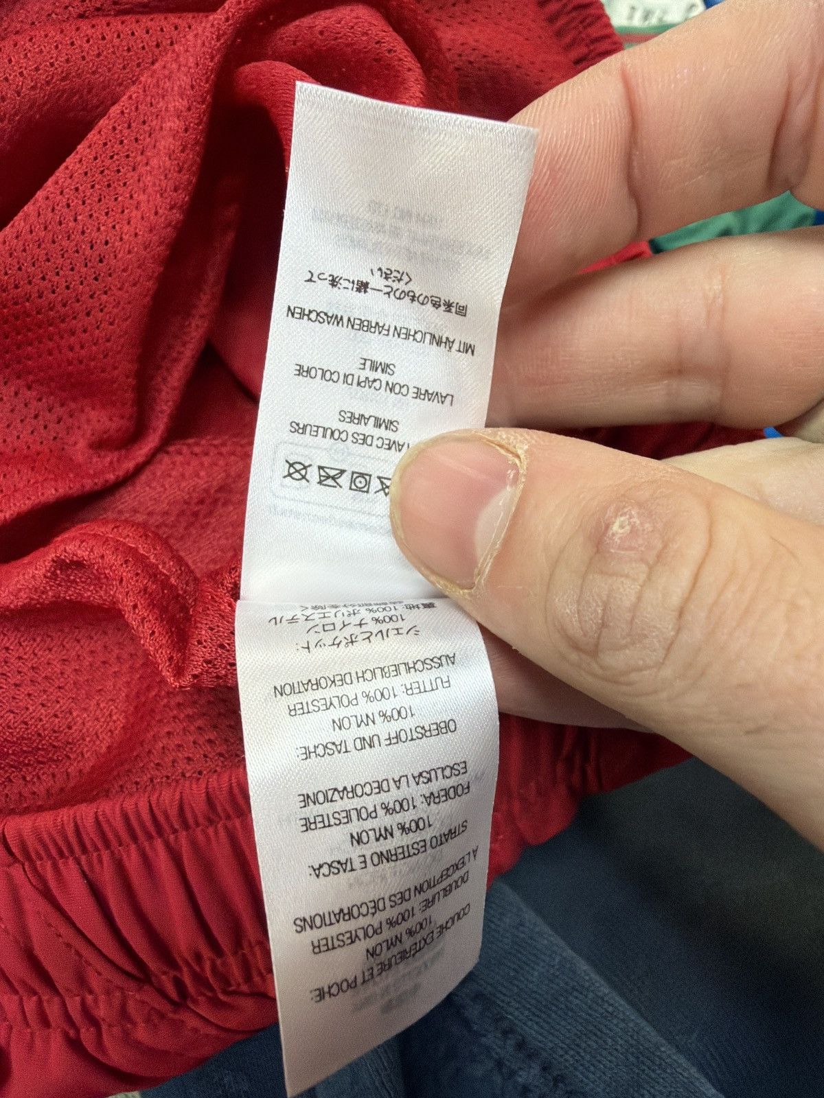 Supreme Supreme nylon water short red cargo Size US 36 / EU 52 - 6 Thumbnail