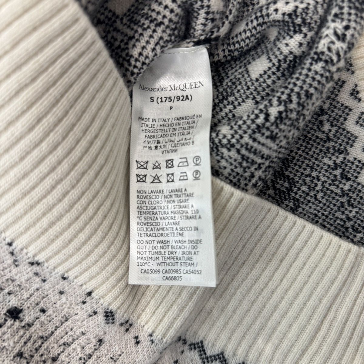 Alexander McQueen Alexander McQueen Knit Sweater Size S Size US S / EU 44-46 / 1 - 6 Thumbnail