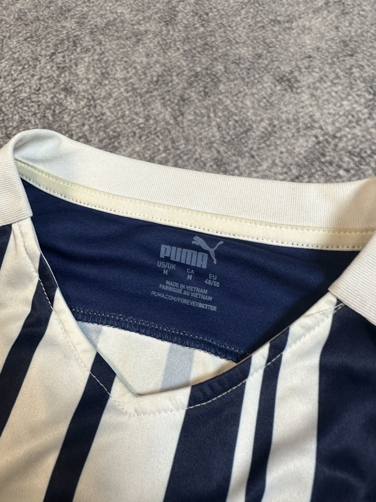 Puma Puma West Bromwich Albion 11 Diang Soccer Jersey Streetwear Size US M / EU 48-50 / 2 - 5 Thumbnail