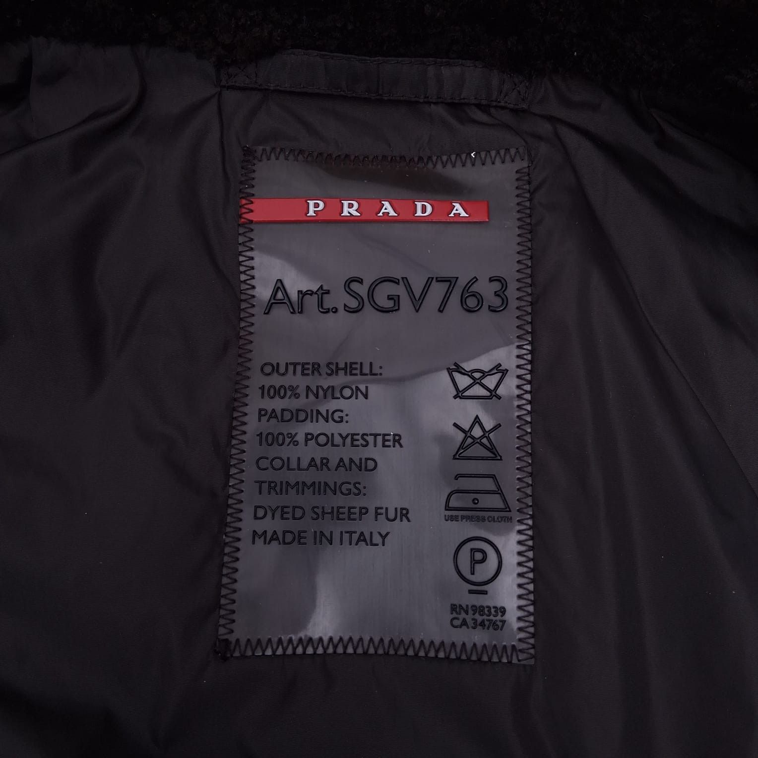 Prada Vintage Prada Sport Nylon Padded Jacket w/ Real Fur Collar Size US M / EU 48-50 / 2 - 14 Thumbnail