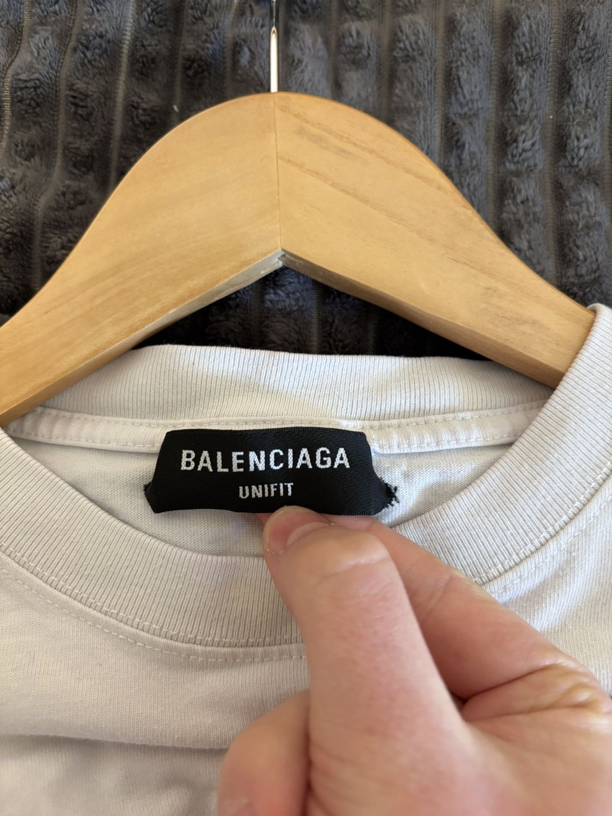 Balenciaga Balenciaga barcode t shirt Size US M / EU 48-50 / 2 - 3 Thumbnail