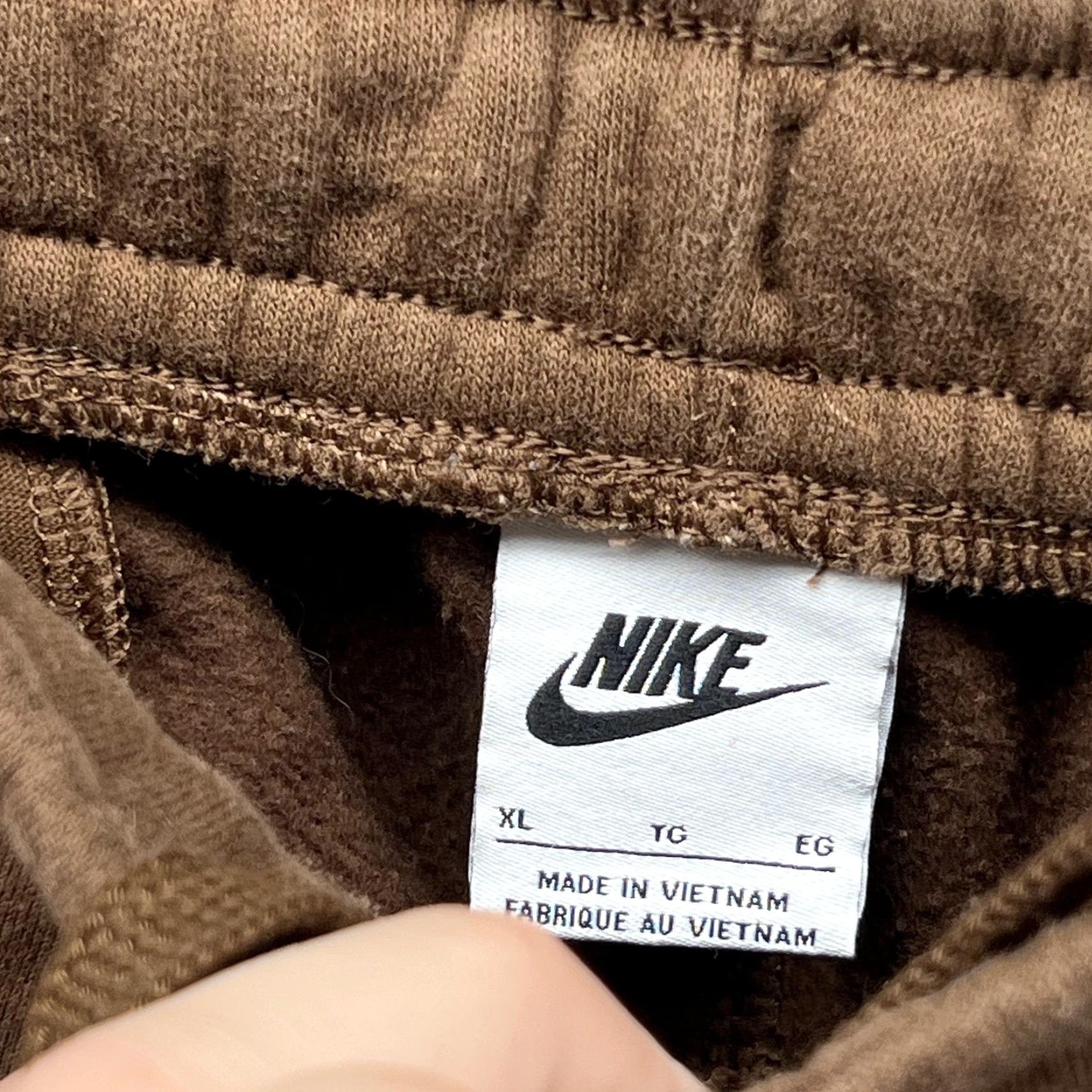 Nike Nike Sweatpants Mens XL Brown Fleece Joggers Club Fleece Sportswear Streetwear Size US 36 / EU 52 - 4 Thumbnail