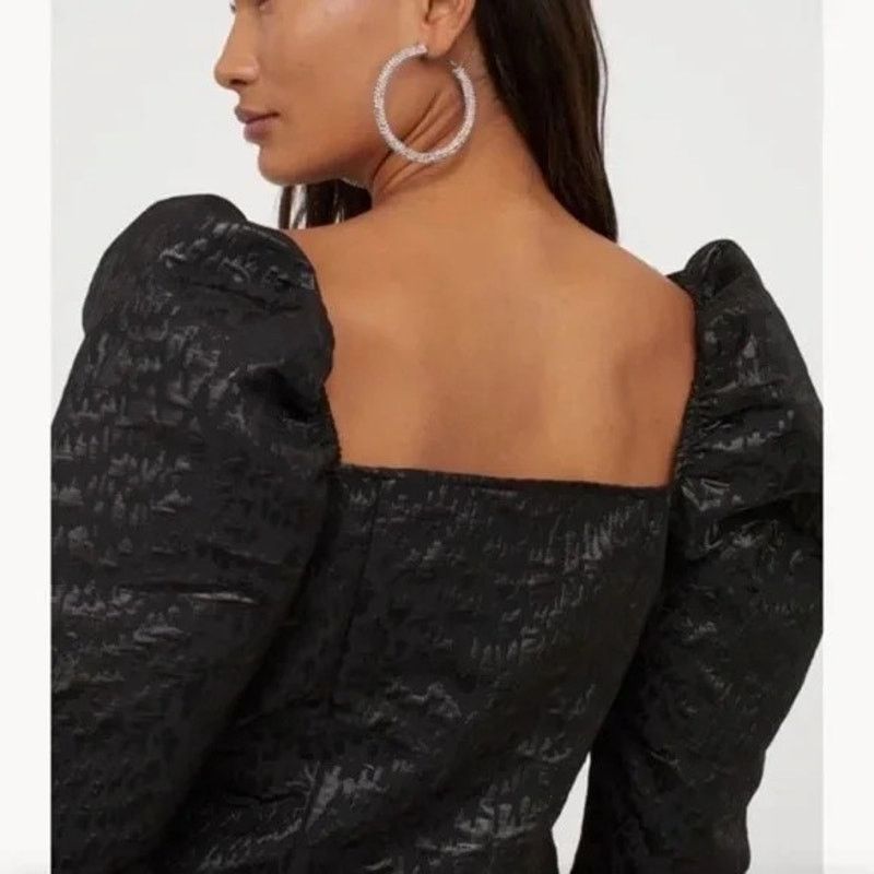 H&M H&M | Puff Sleeve, Square Neck Shimmer Blouse | Size Medium Size M / US 6-8 / IT 42-44 - 2 Thumbnail