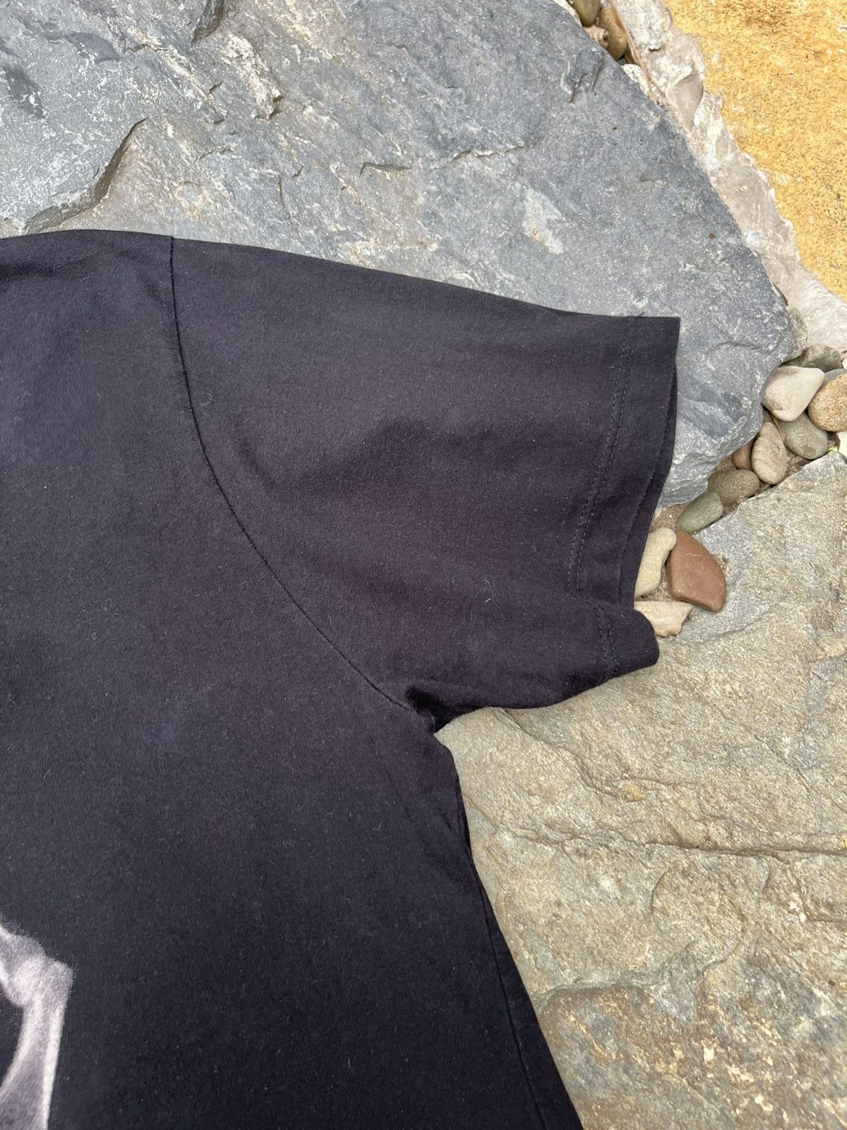 Japanese Brand × Vintage Vintage skeleton y2k fuck you roentgen middle finger tee Size US L / EU 52-54 / 3 - 12 Thumbnail