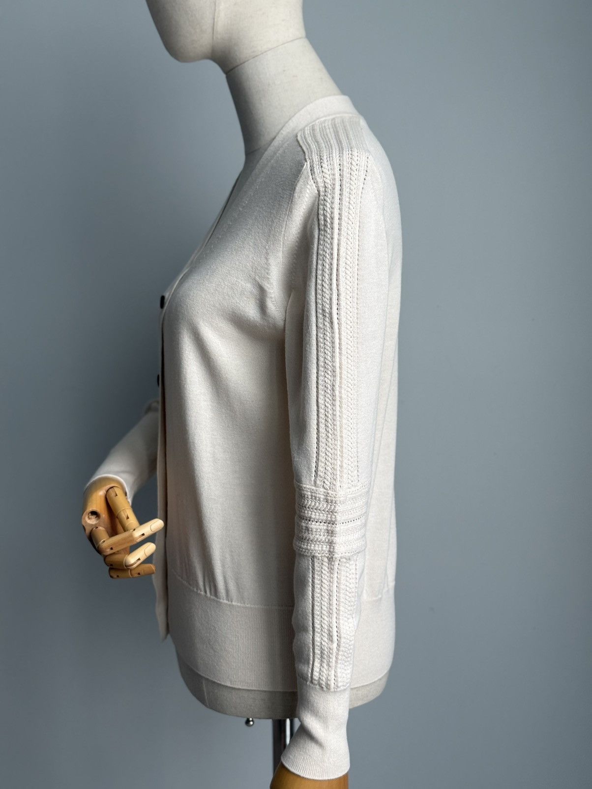Burberry W's Vintage Burberry Wool Knitted Buttoned Cardigan Sweater Size M / US 6-8 / IT 42-44 - 5 Thumbnail