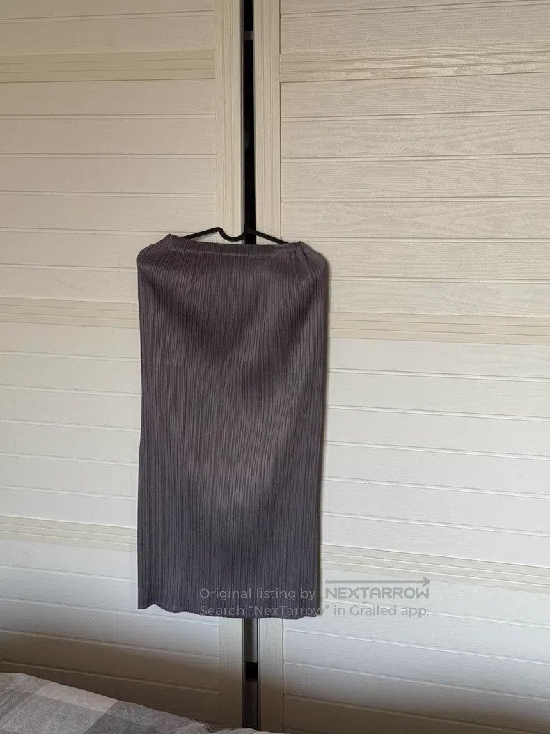 Issey Miyake Issey Miyake size:3 Gray Midi Skirt Size 42" / US 20 - 1 Thumbnail