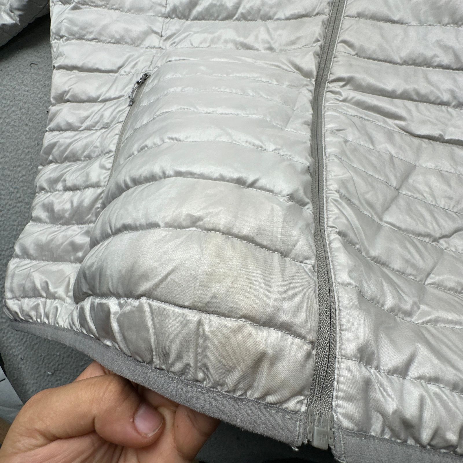 Eddie Bauer Eddie Bauer EB 700 Goose Down Travex Puffer Jacket XXL STAIN Size XXL / US 16-18 / IT 52-54 - 9 Thumbnail