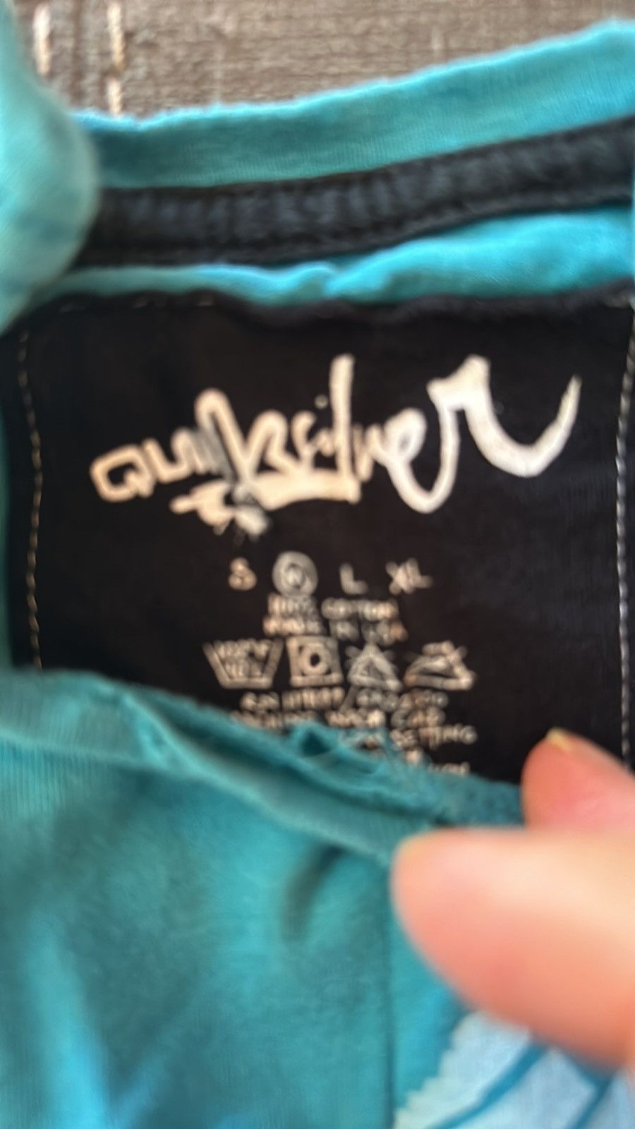 Quiksilver Vintage Quiksilver shirt. size M Size US M / EU 48-50 / 2 - 3 Thumbnail