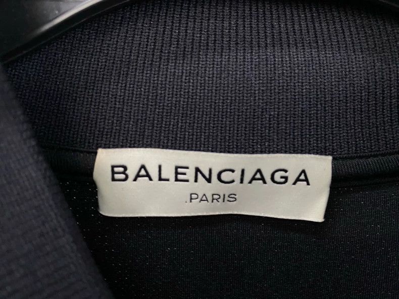 Balenciaga Balenciaga Black round neck long sleeve chest made of cott Size US XS / EU 42 / 0 - 5 Thumbnail