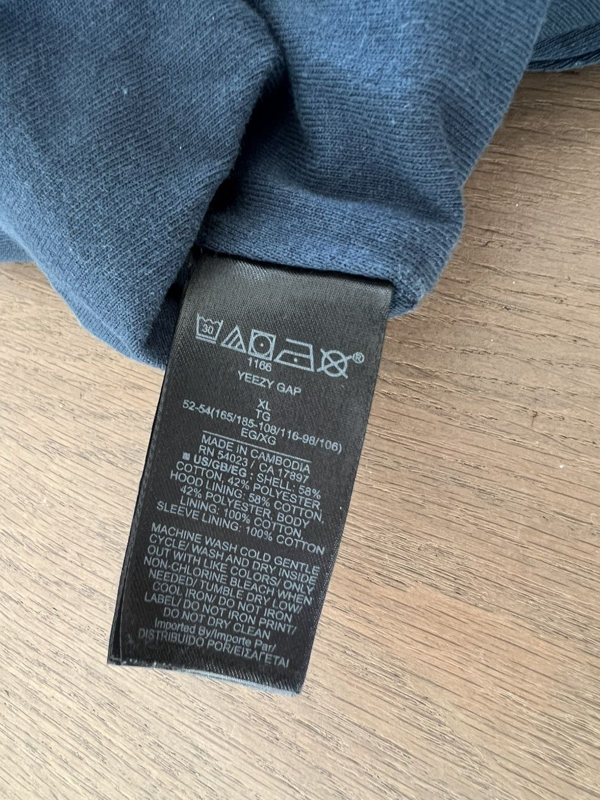 Balenciaga × Gap Yeezy gap dove hoodie Size US XL / EU 56 / 4 - 10 Thumbnail