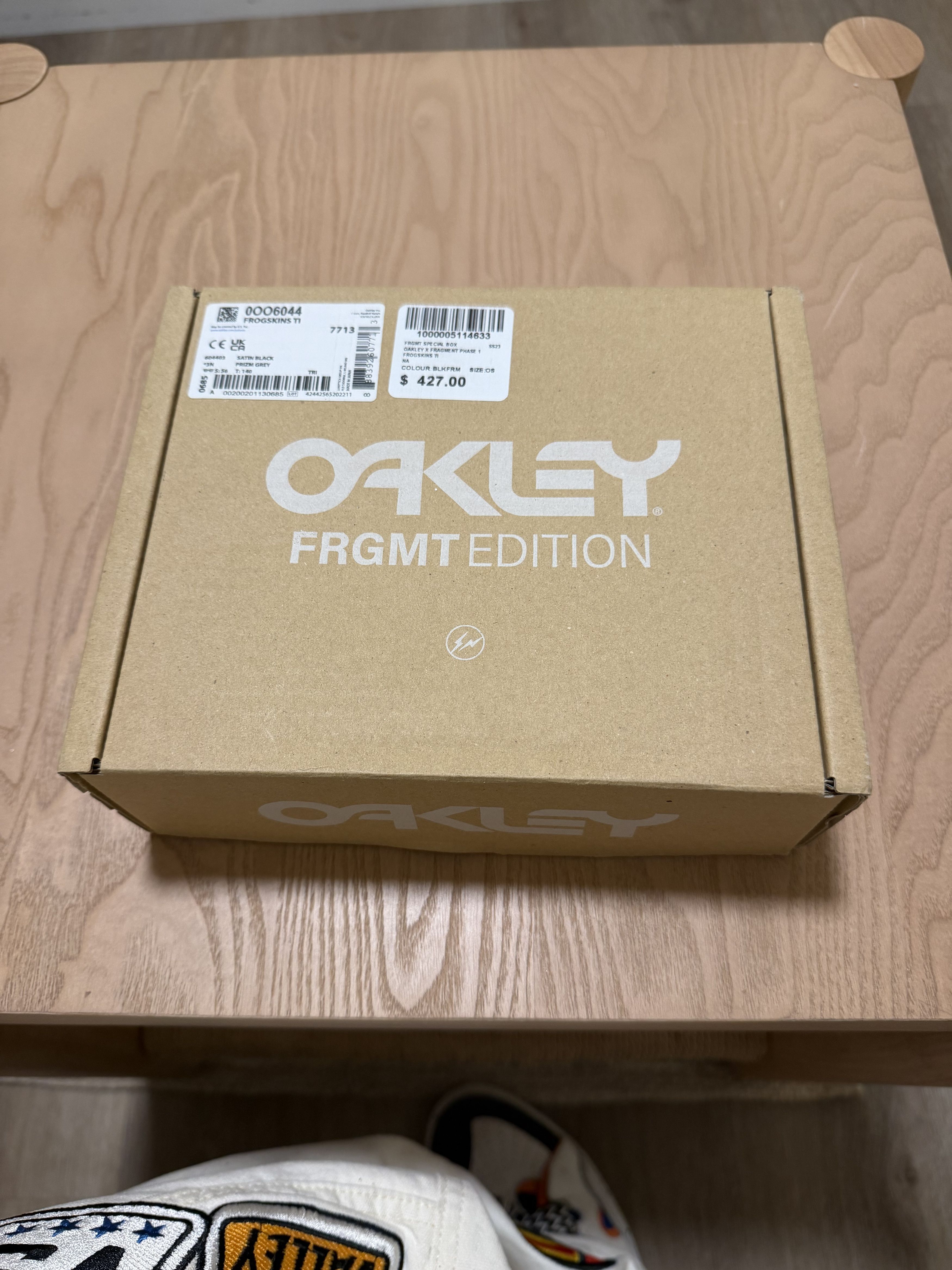 Oakley Fragment Design x Oakley Titanium Frogskin Double Set Size ONE SIZE - 6 Thumbnail