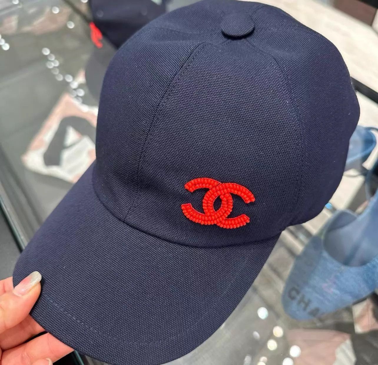 Chanel CHANEL Beaded CC Logo Navy & Red Baseball Cap Size ONE SIZE - 1 Thumbnail