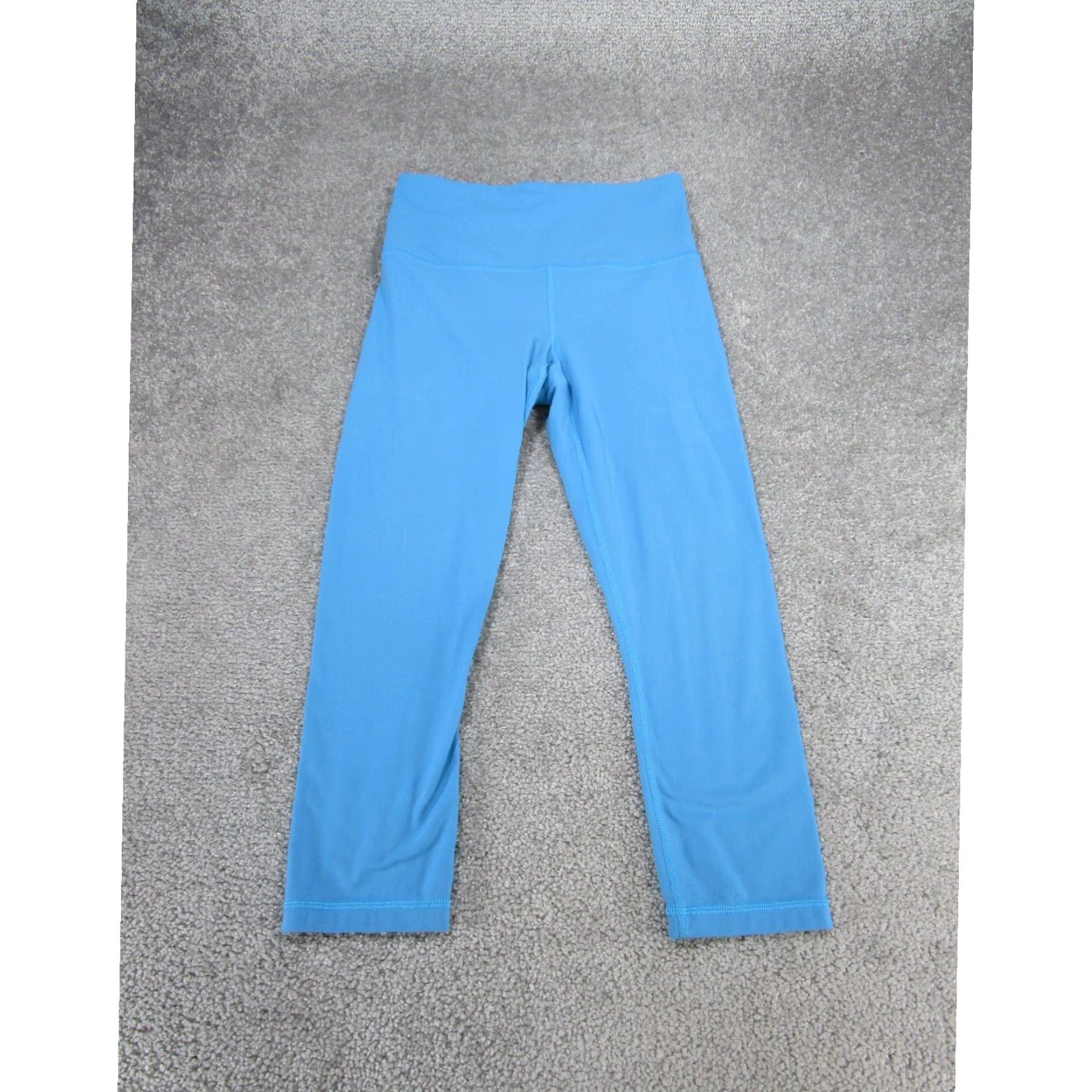 Athleta Athleta Womens Xs Extra Large Ultra High Rise Elation Capri Leggings Light Blue Size 26" / US 2 / IT 38 - 1 Thumbnail