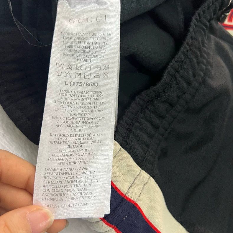 Gucci Gucci Size L Side logo drawstring shorts 2501-Nextarrow Size US 30 / EU 46 - 4 Thumbnail