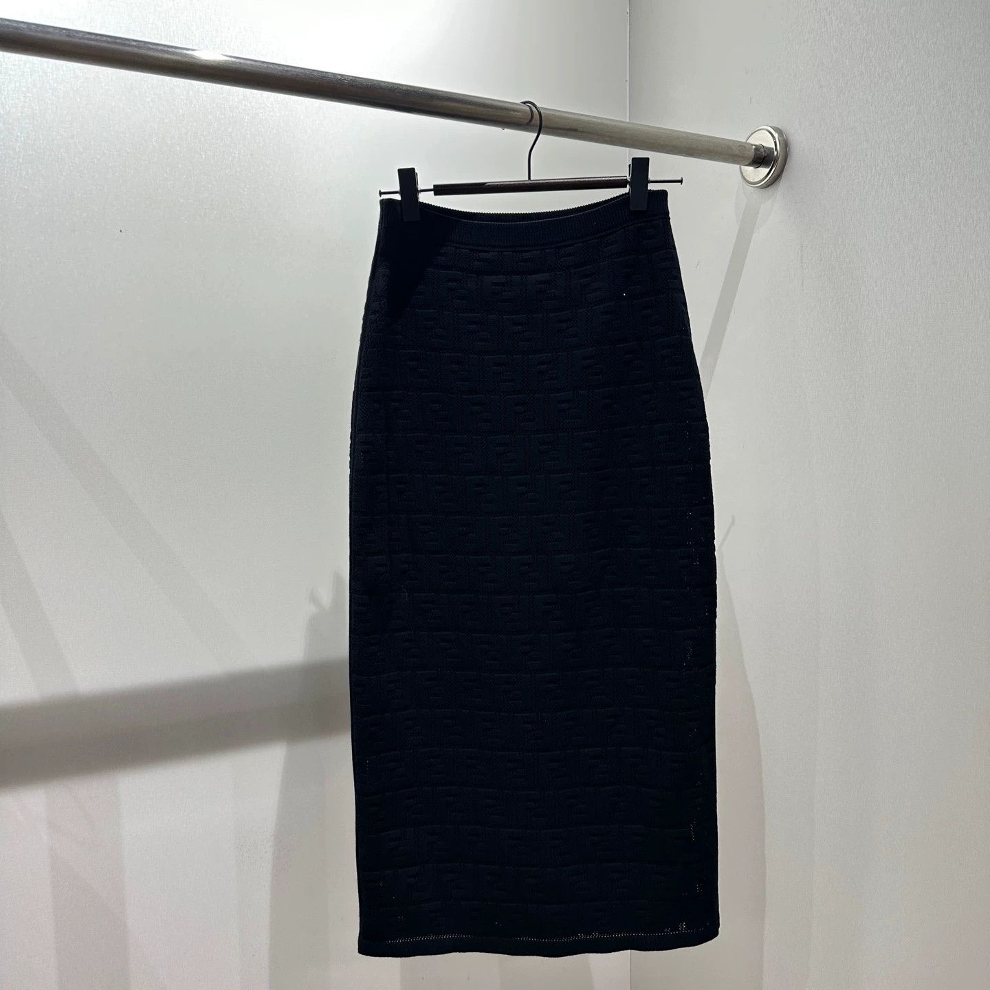 Fendi Fendi mar442 all over FF knit skirt 36 Size 25" / US 0 / IT 36 - 2 Thumbnail
