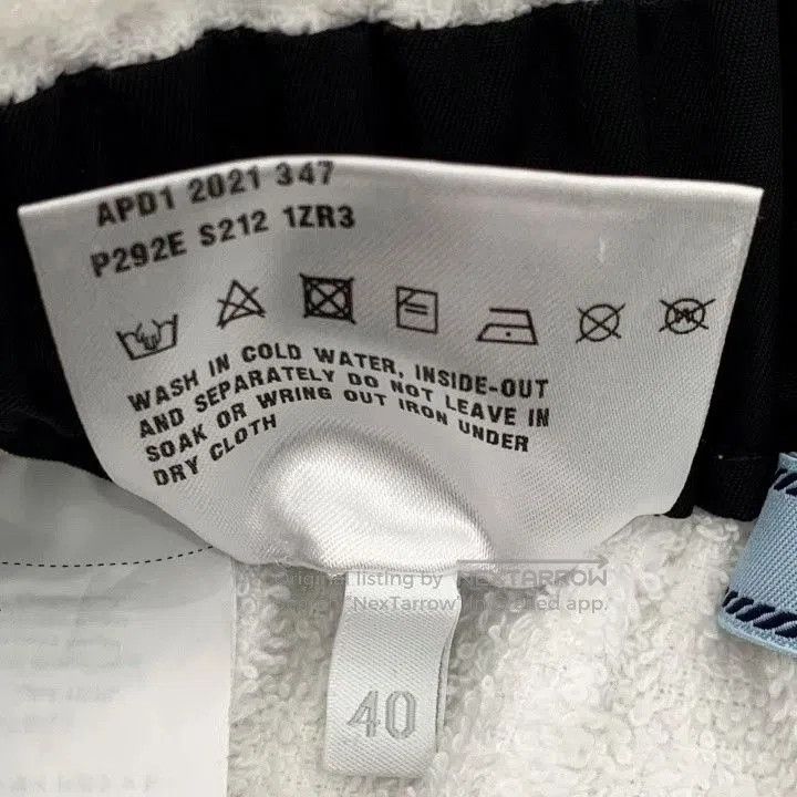 Prada Prada White Triangle Logo Cotton Towel Shorts. Size US 40 / EU 56 - 8 Thumbnail