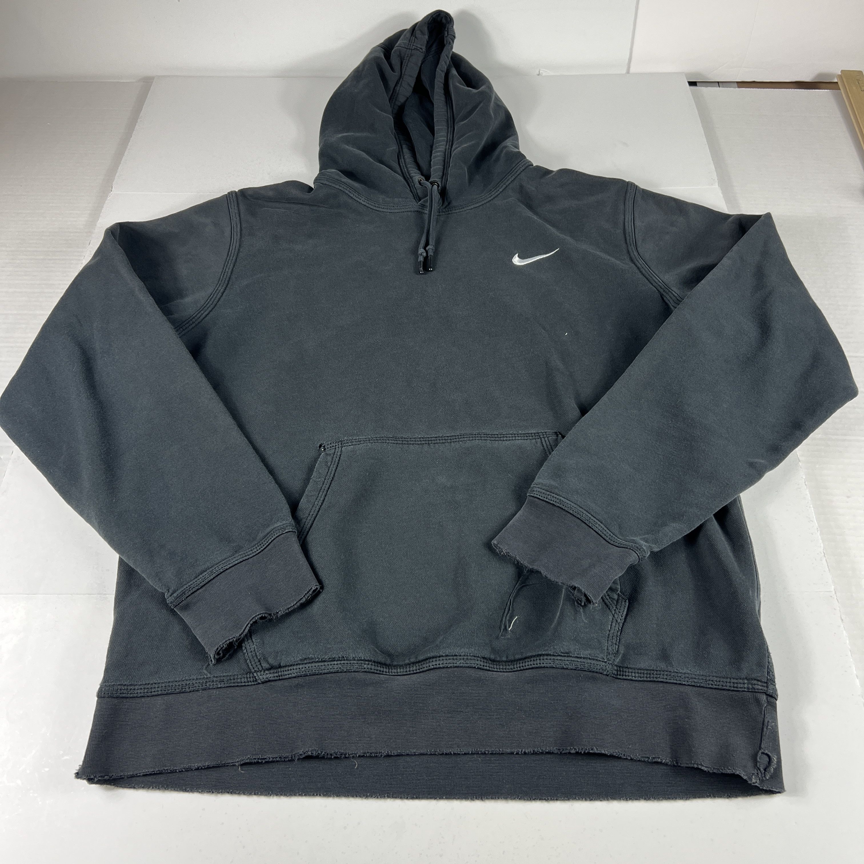 Nike Nike Sweater Thrashed Grunge Contrast Logo Pullover Hoodie Size US L / EU 52-54 / 3 - 1 Thumbnail