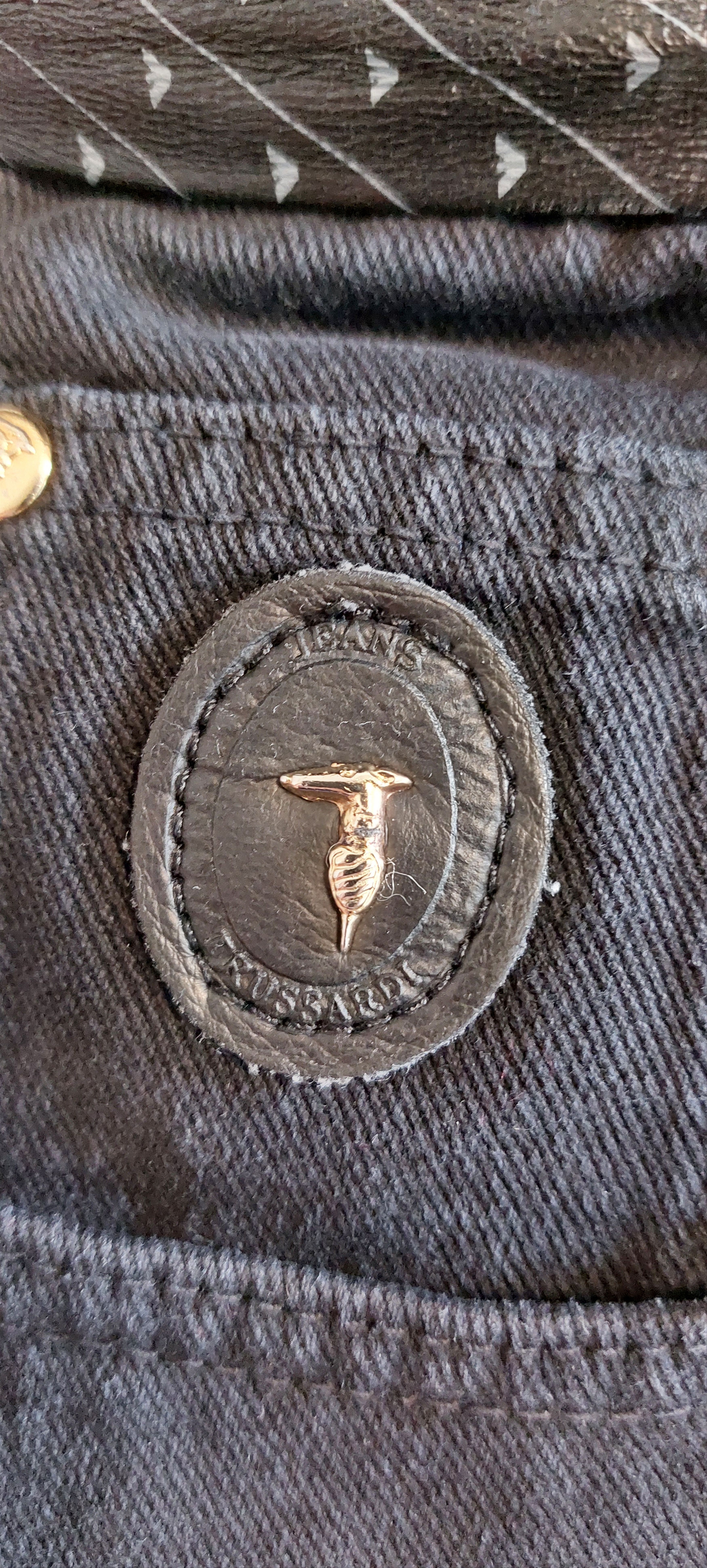 Trussardi Banana Fit Jeans – W29 (Small Fit)