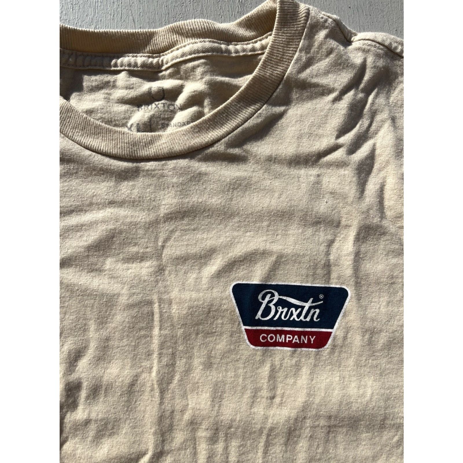 Brixton Men's Brixton T-Shirt Yellow Spell-Out XL Streetwear Logo Casual City Beach Surf Shirt Men Size US XL / EU 56 / 4 - 3 Thumbnail