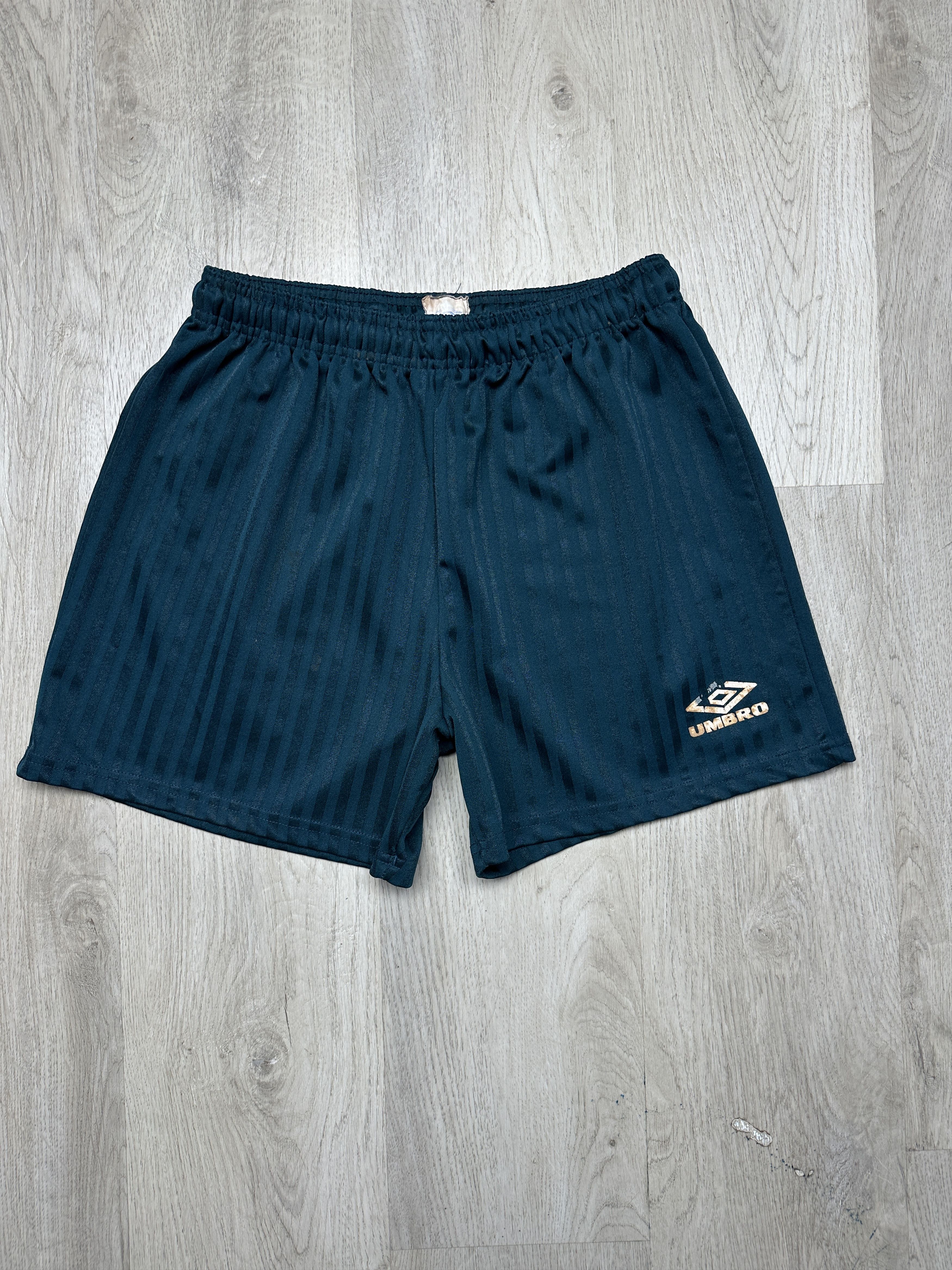 Umbro Umbro 90s Vintage Mens Shorts Size US 34 / EU 50 - 1 Thumbnail