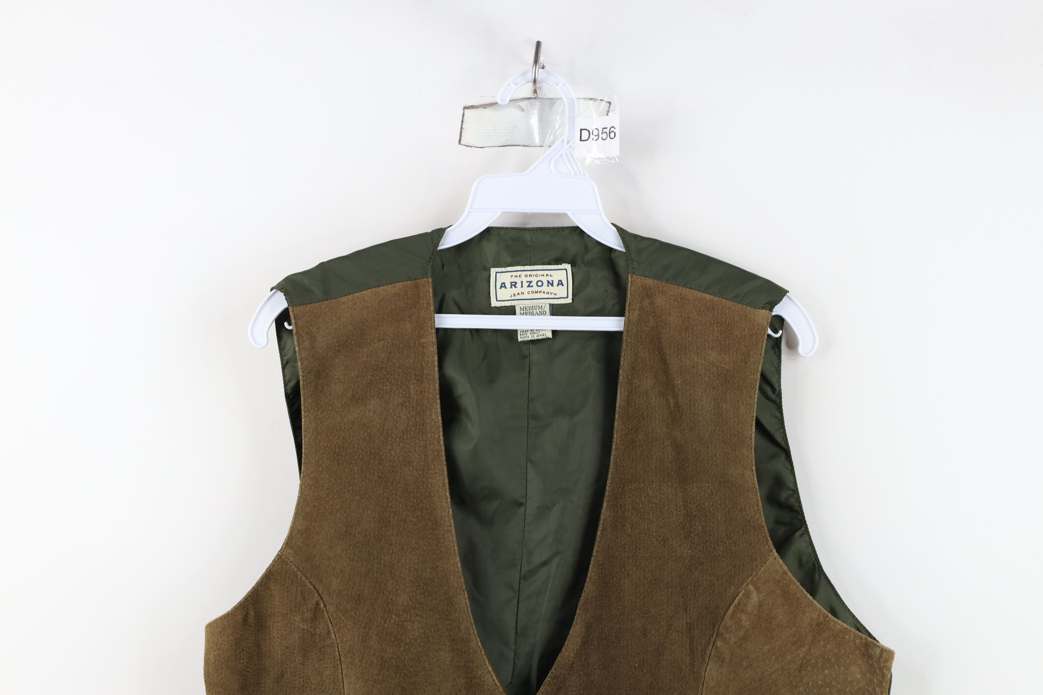 Vintage Vintage 90s Streetwear Buckle Back Suede Leather Vest Size US M / EU 48-50 / 2 - 2 Thumbnail
