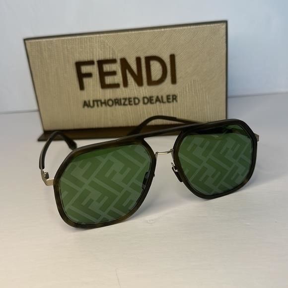 Fendi - New Authentic💯- FENDI Green Mirror Navigator Men's Sungla Size ONE SIZE - 7 Thumbnail